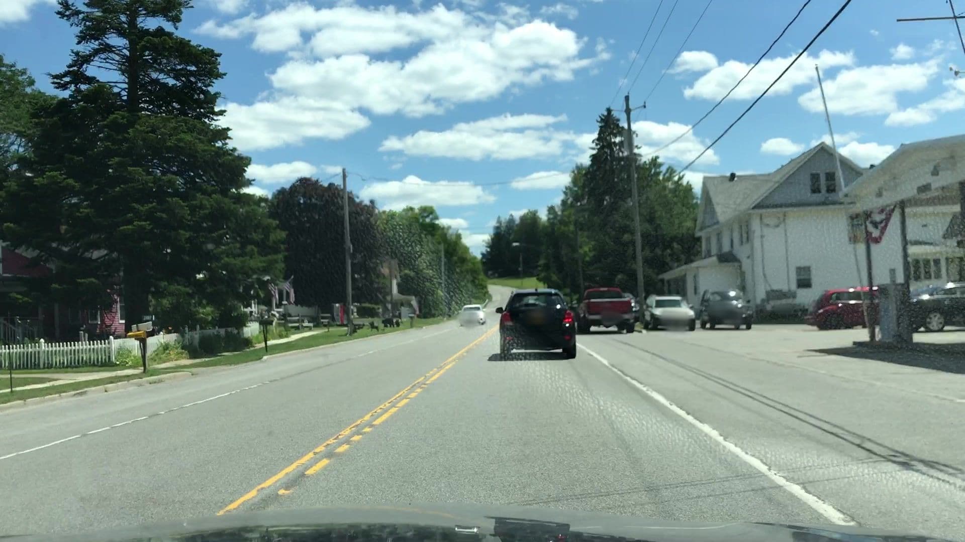 Street view near Deutsches Haus Bed and Breakfast, Alden — © lvl5 (CC BY-SA · Mapillary)