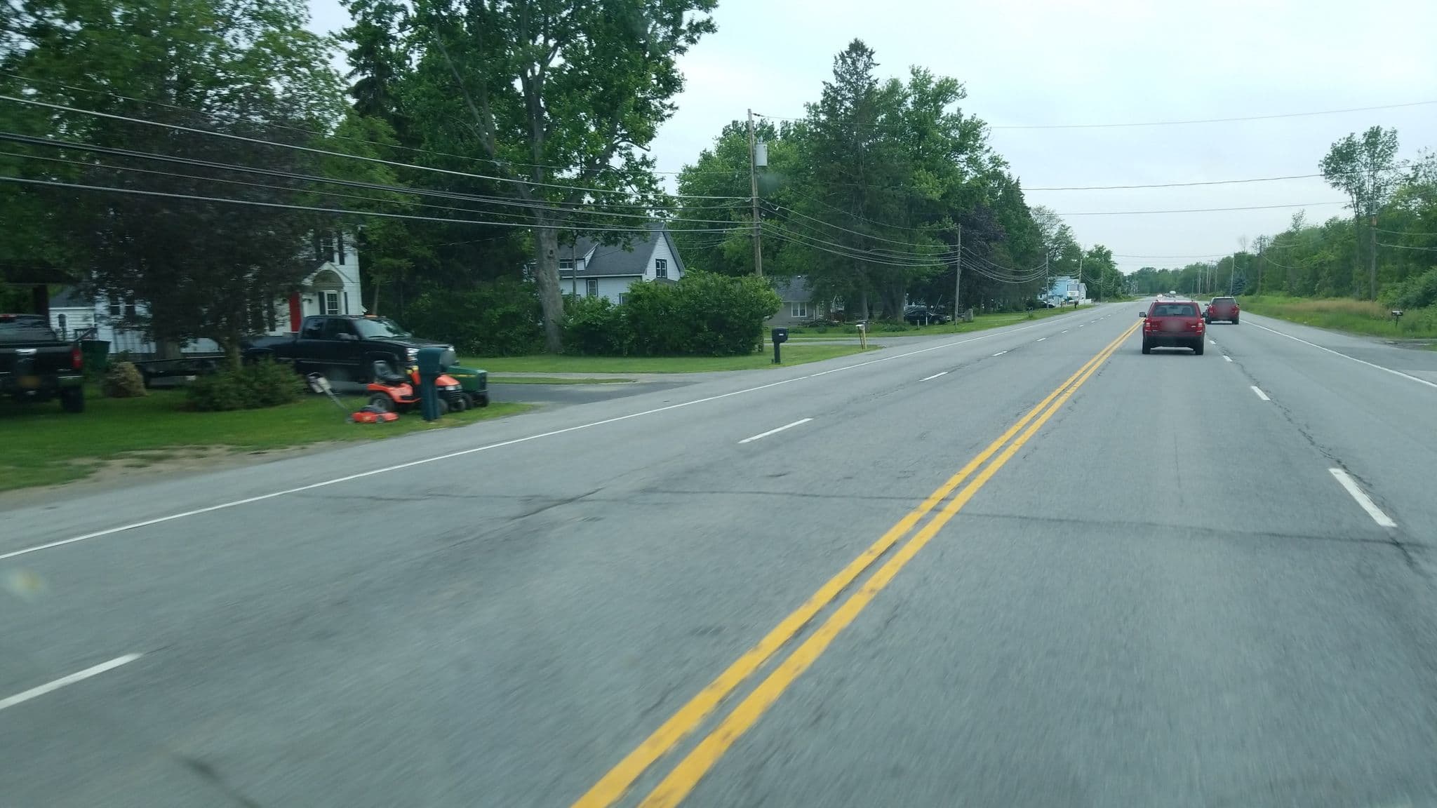Street view near Lock's Motel, Oakfield — © jbthemilker (CC BY-SA · Mapillary)