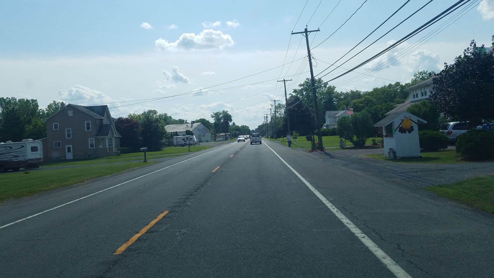 Street view near Waters Edge Motor Lodge, Seneca Falls — © jbthemilker (CC BY-SA · Mapillary)