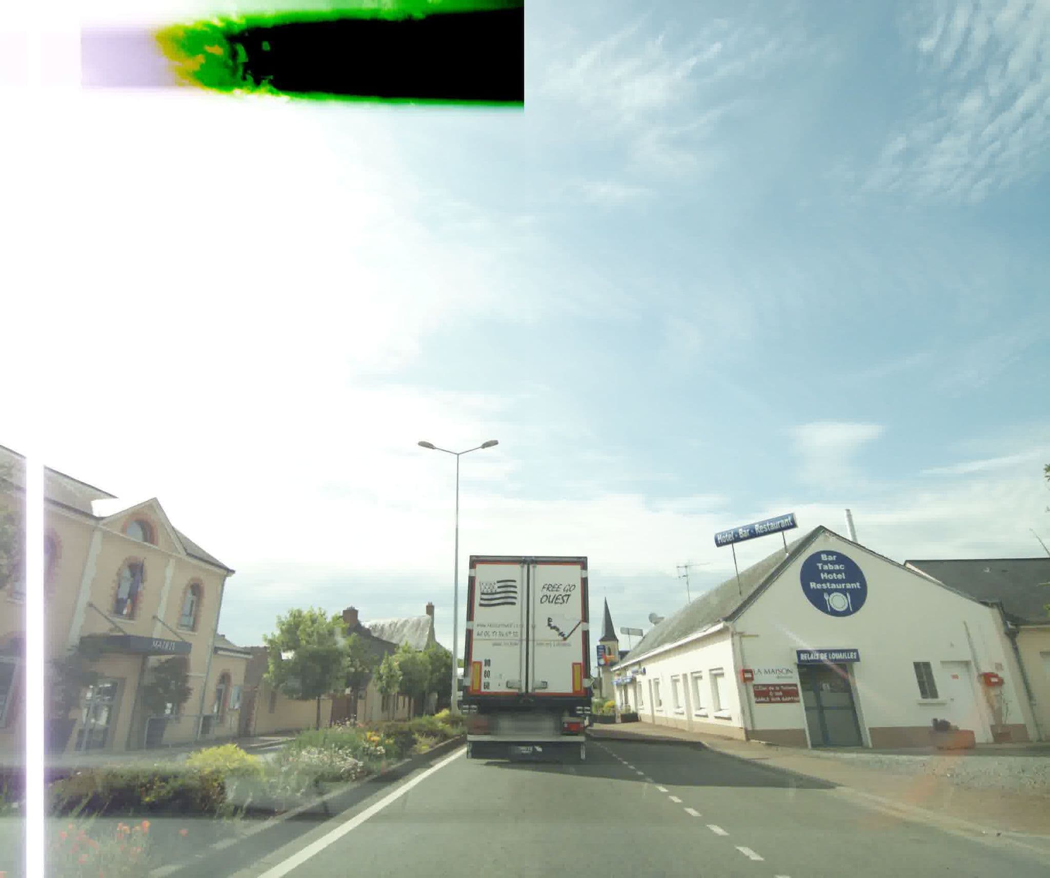 Street view near Relais de Louailles, Vion — © sogefi (CC BY-SA · Mapillary)