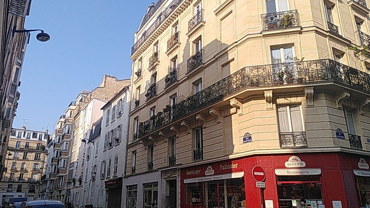 Street view near Location rue Daguerre 42, Paris 14 Observatoire — © britze (CC BY-SA · Mapillary)