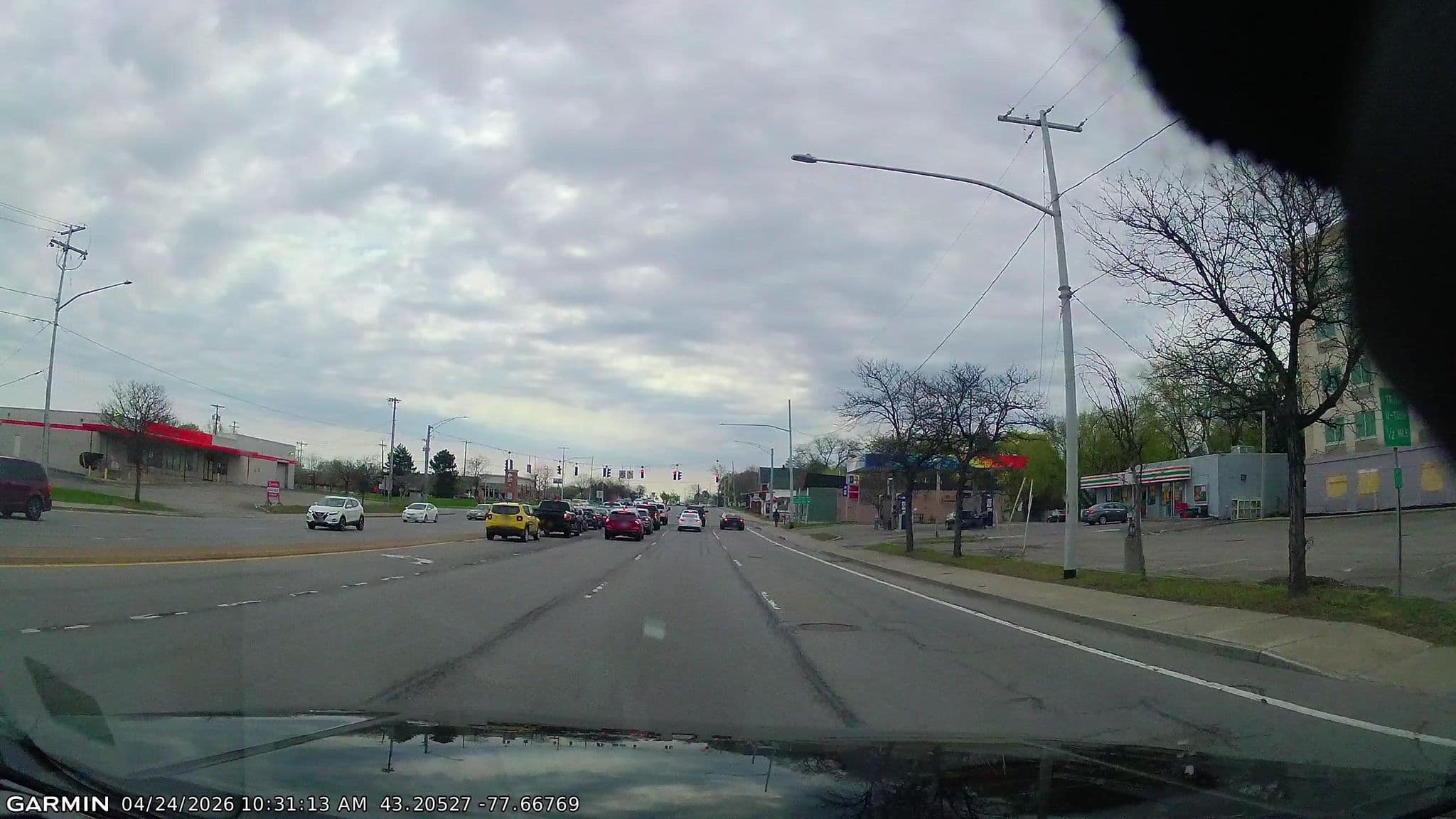 Street view near Hammock Hotel Rochester Niagara Falls, Greece — © Lanka6359 (CC BY-SA · Mapillary)