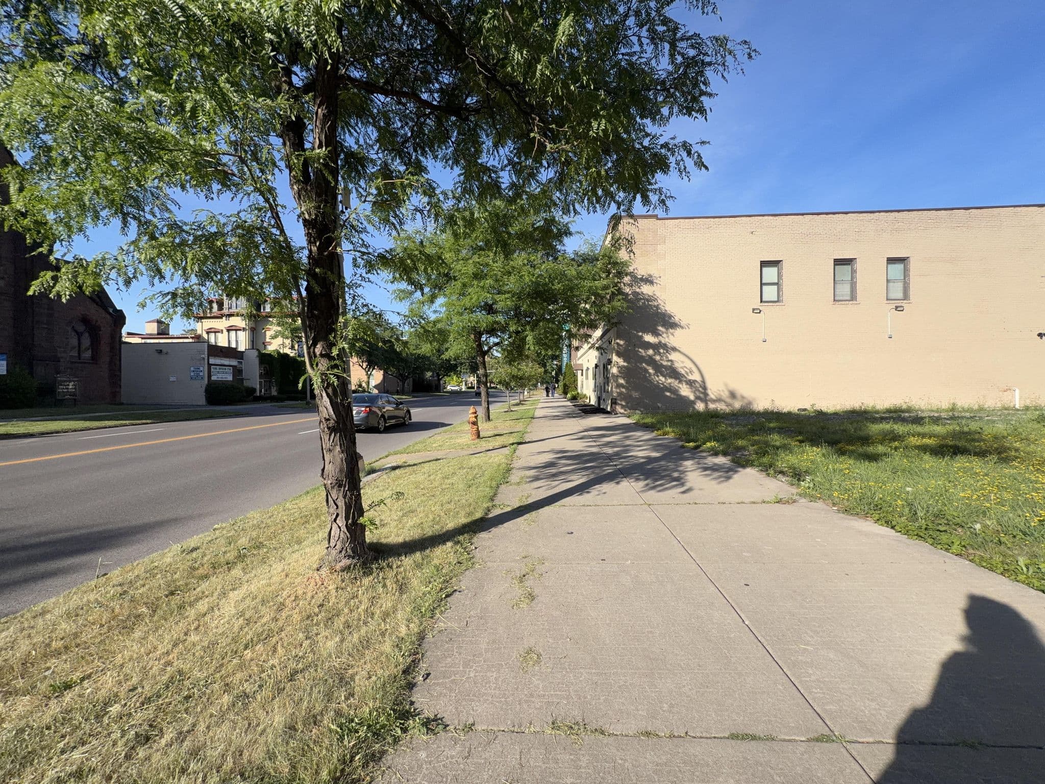 Street view near Quality Inn, Syracuse — © nopeinomicon (CC BY-SA · Mapillary)