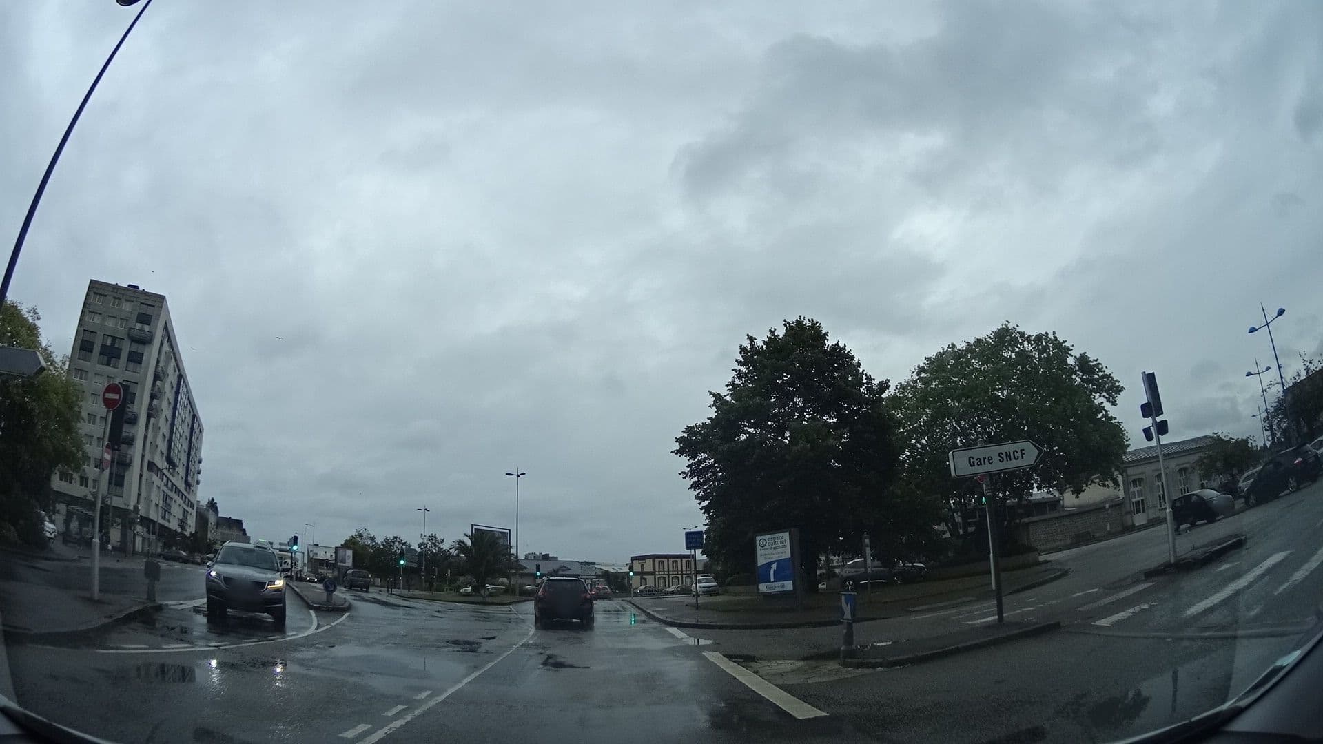 Street view near Hôtel Les Quais, Cherbourg — © panieravide (CC BY-SA · Mapillary)