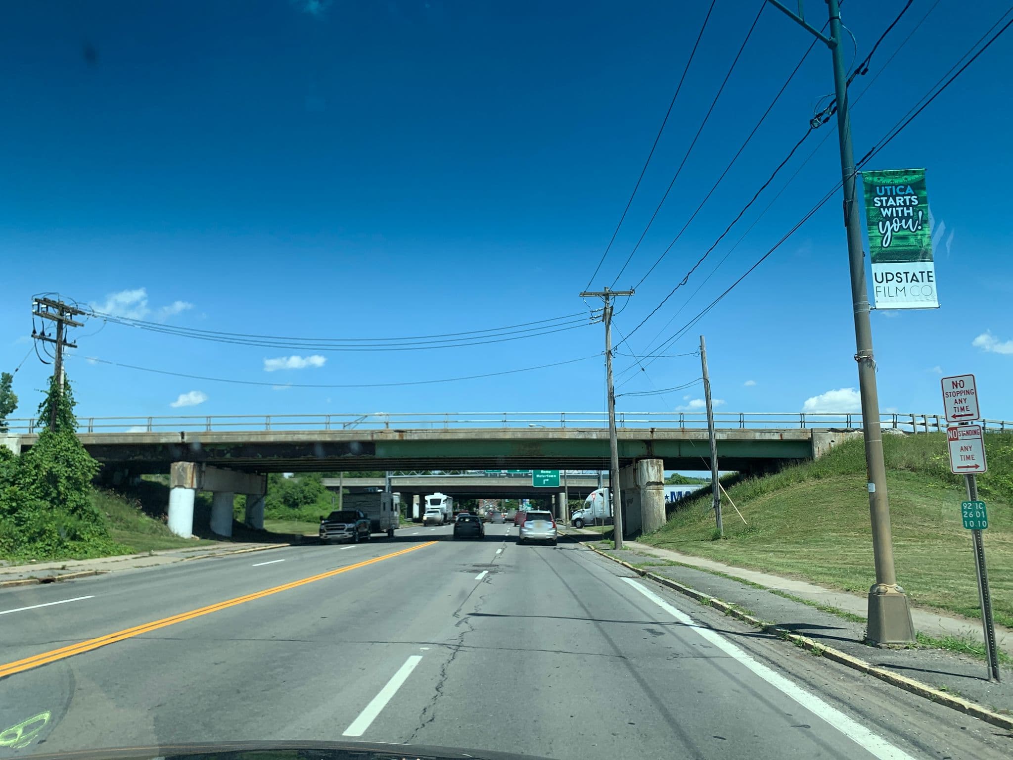 Street view near Super 8, Utica — © mdroads (CC BY-SA · Mapillary)