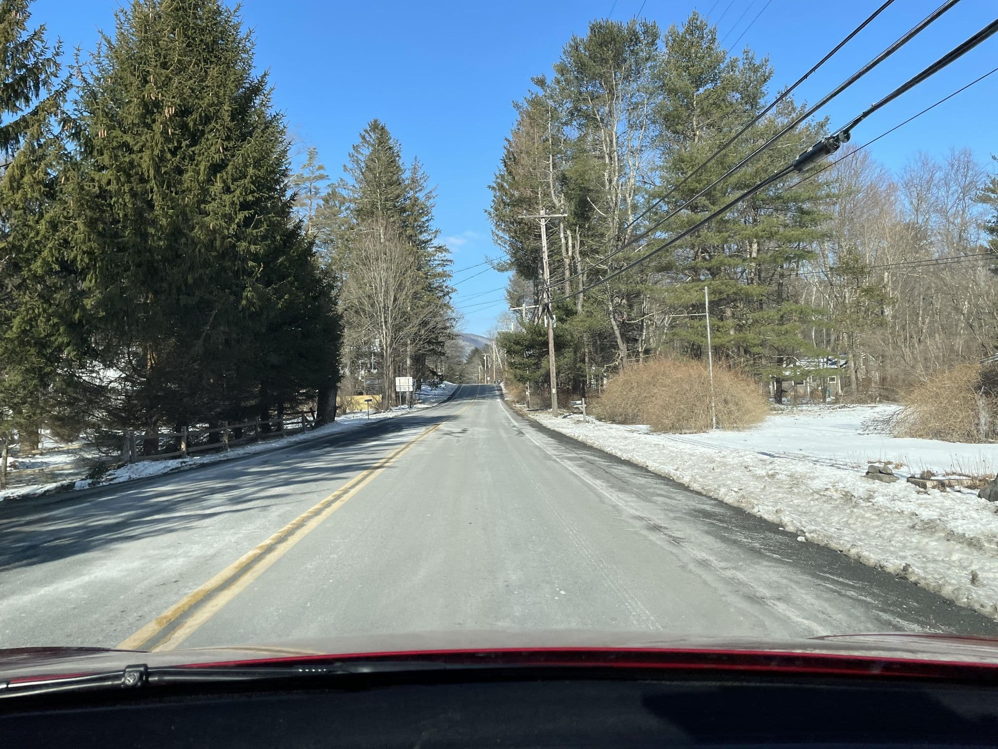 Street view near Kates Lazy Cabin, West Hurley — © lklepner (CC BY-SA · Mapillary)