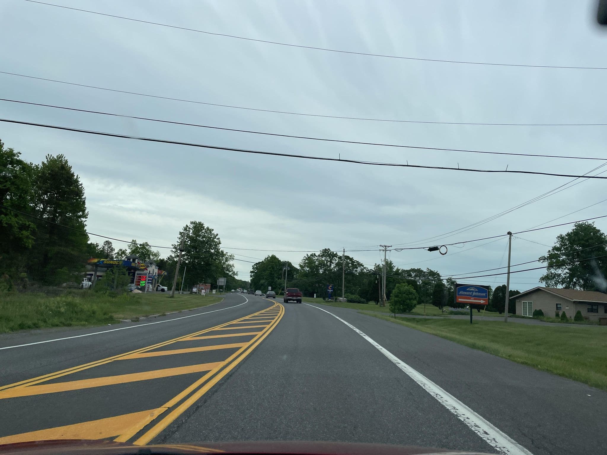 Street view near Holiday Inn Express & Suites Saugerties - Hudson Valley, Saugerties — © lklepner (CC BY-SA · Mapillary)