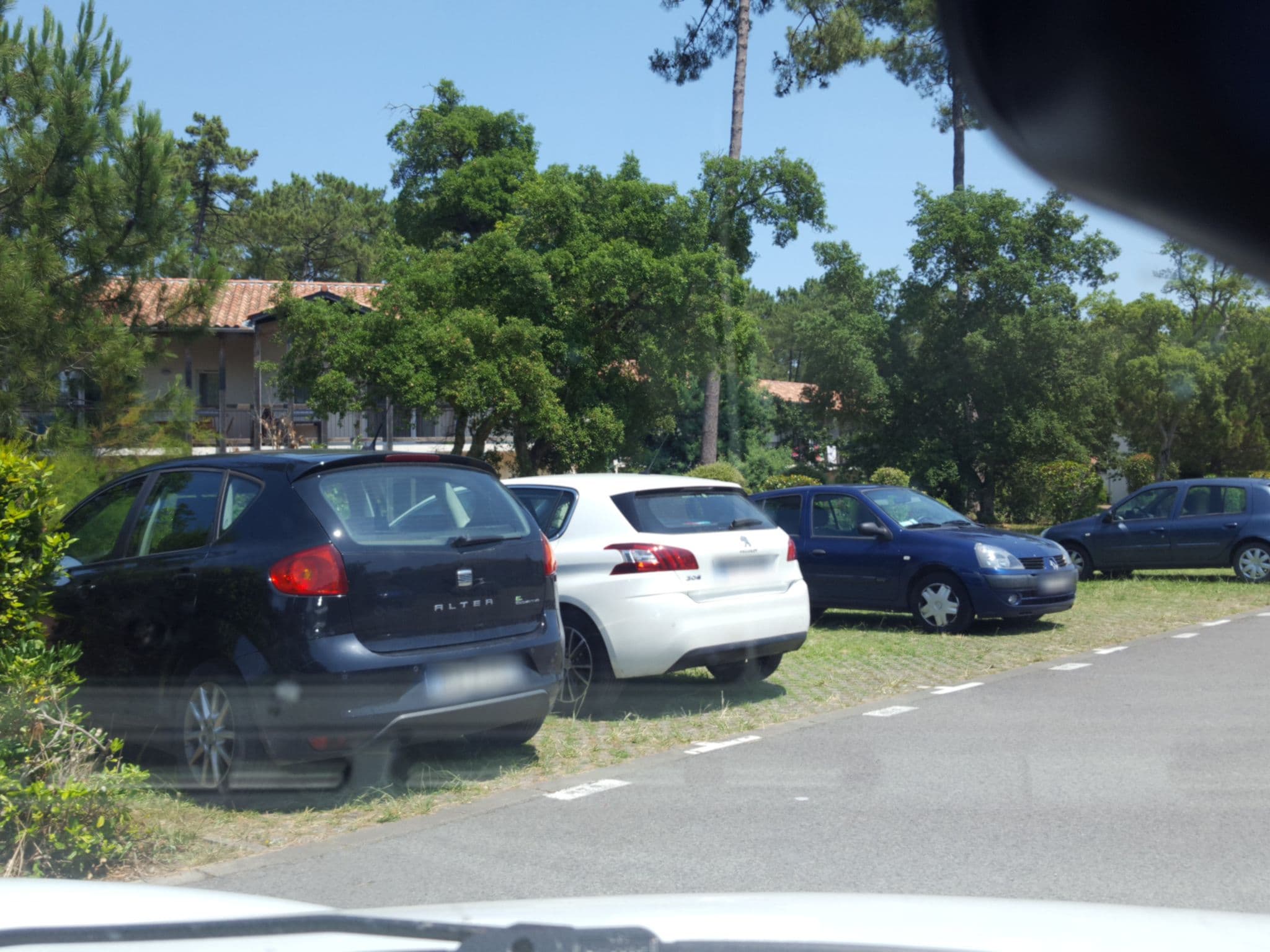 Street view near L’Allée des Dunes, Ondres — © taz (CC BY-SA · Mapillary)