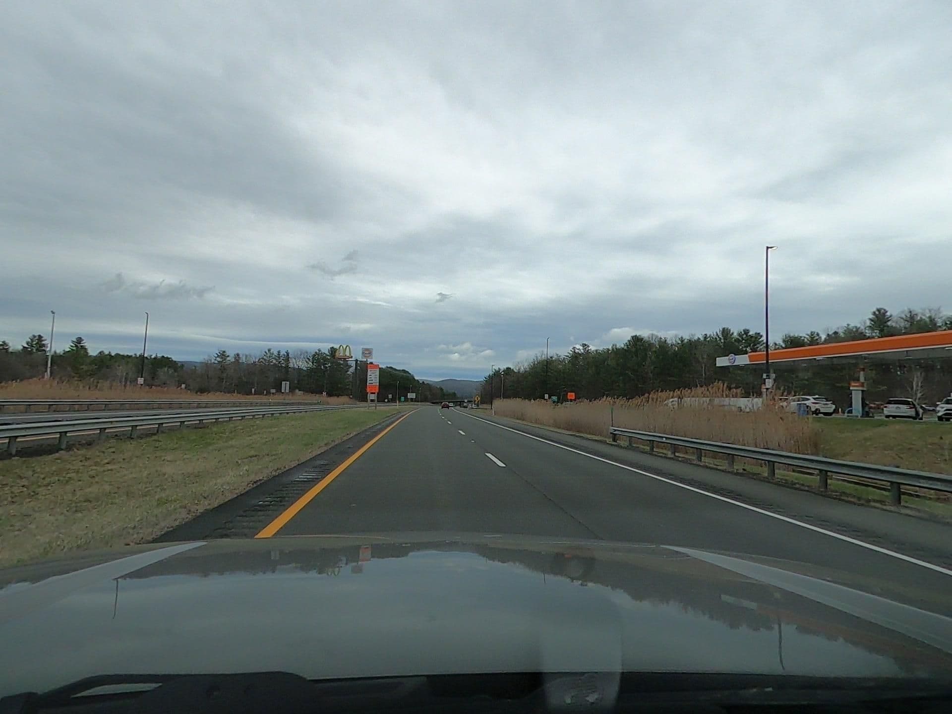 Street view near Double Tree Hotel, Lenox — © Lanka6359 (CC BY-SA · Mapillary)