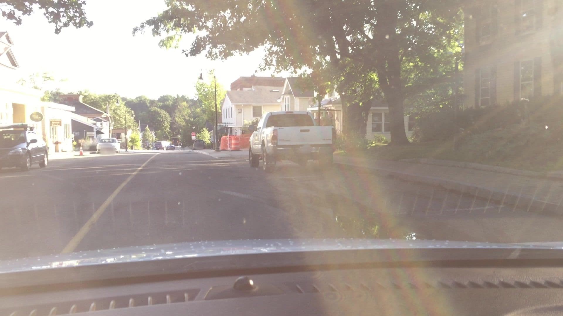 Street view near The Village Inn Bed And Breakfast, Lenox — © lvl5 (CC BY-SA · Mapillary)