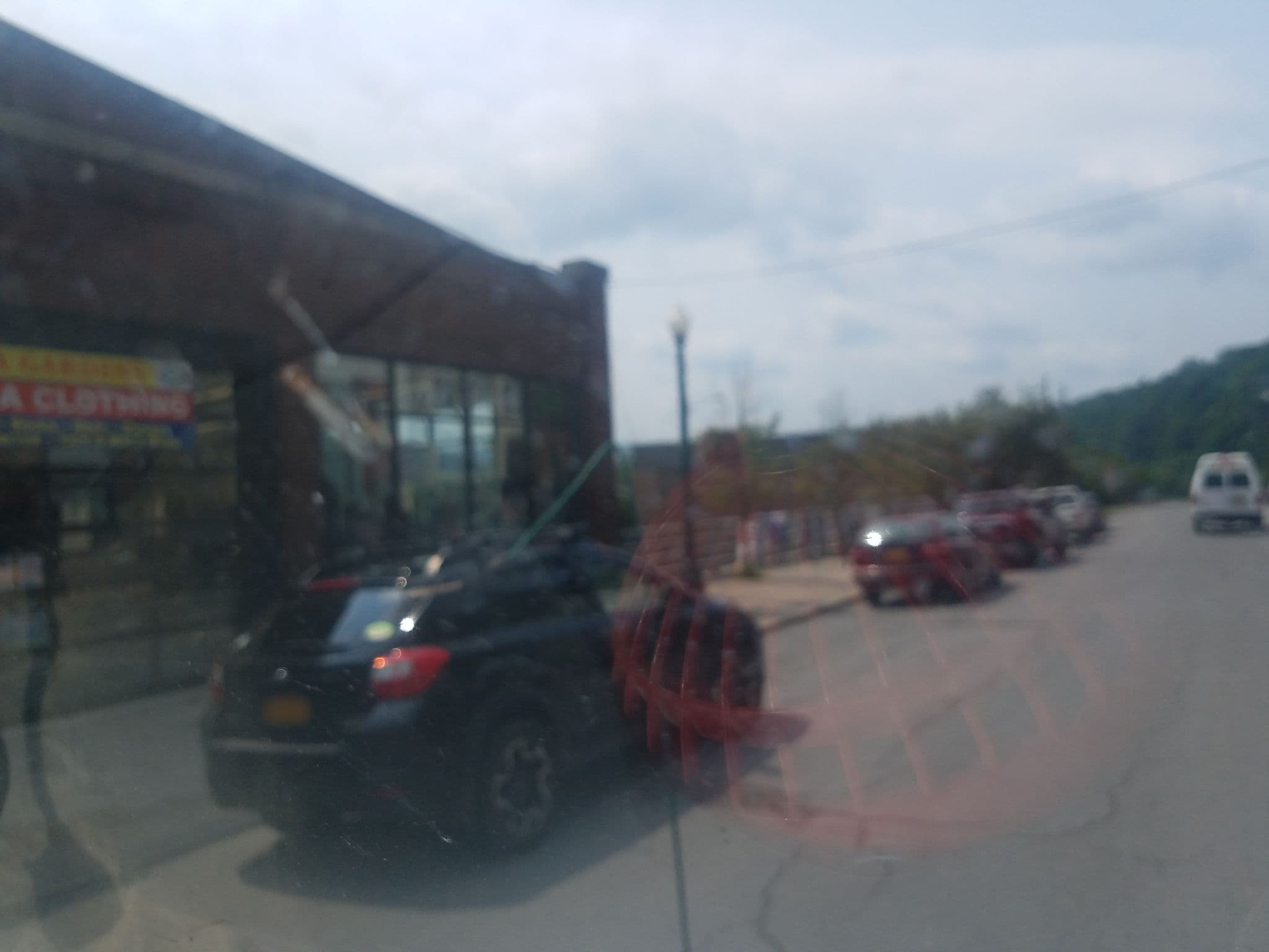 Street view near Chez Coco, Dolgeville — © jbthemilker (CC BY-SA · Mapillary)