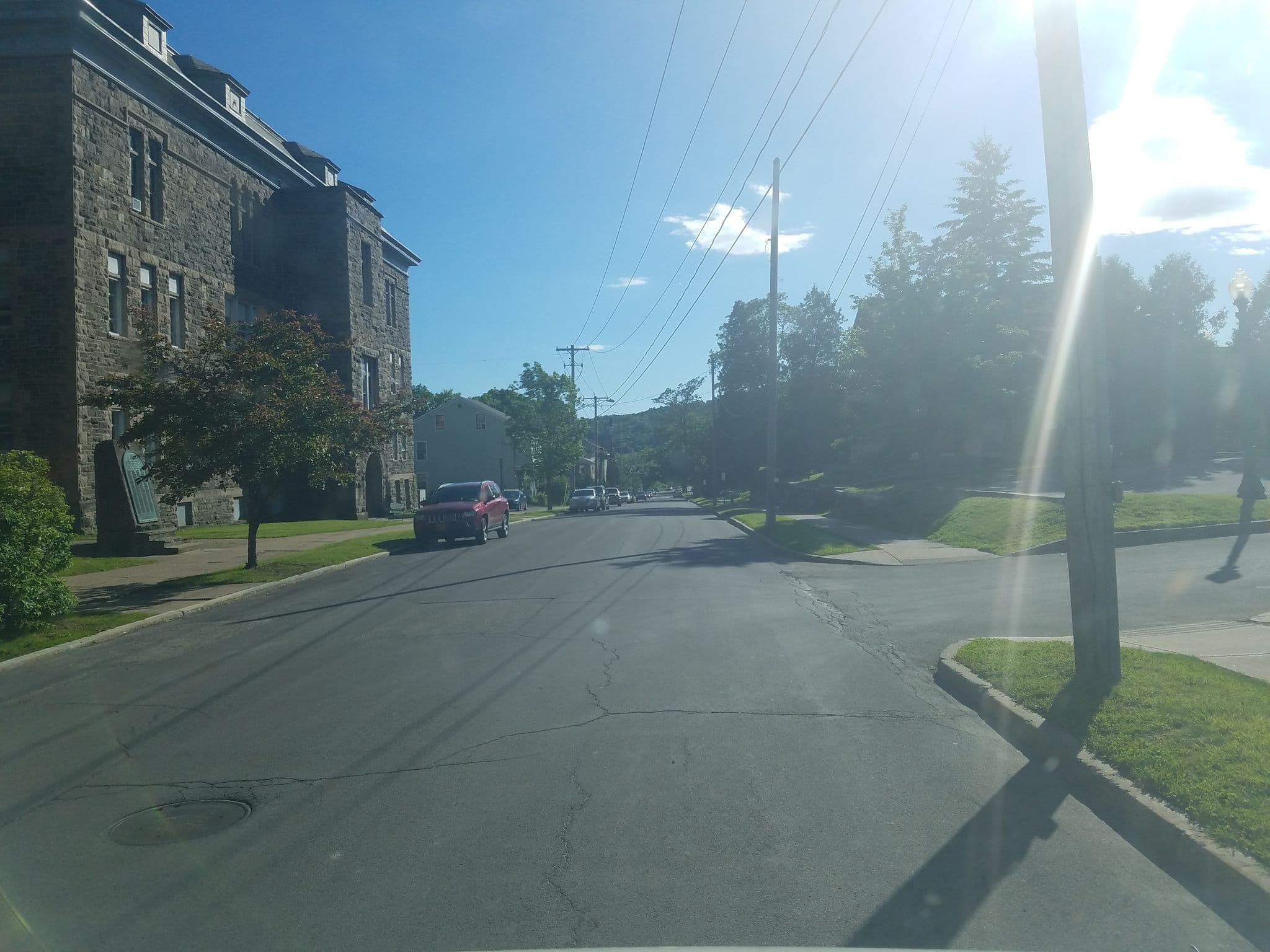 Street view near The Nunnery, Dolgeville — © jbthemilker (CC BY-SA · Mapillary)