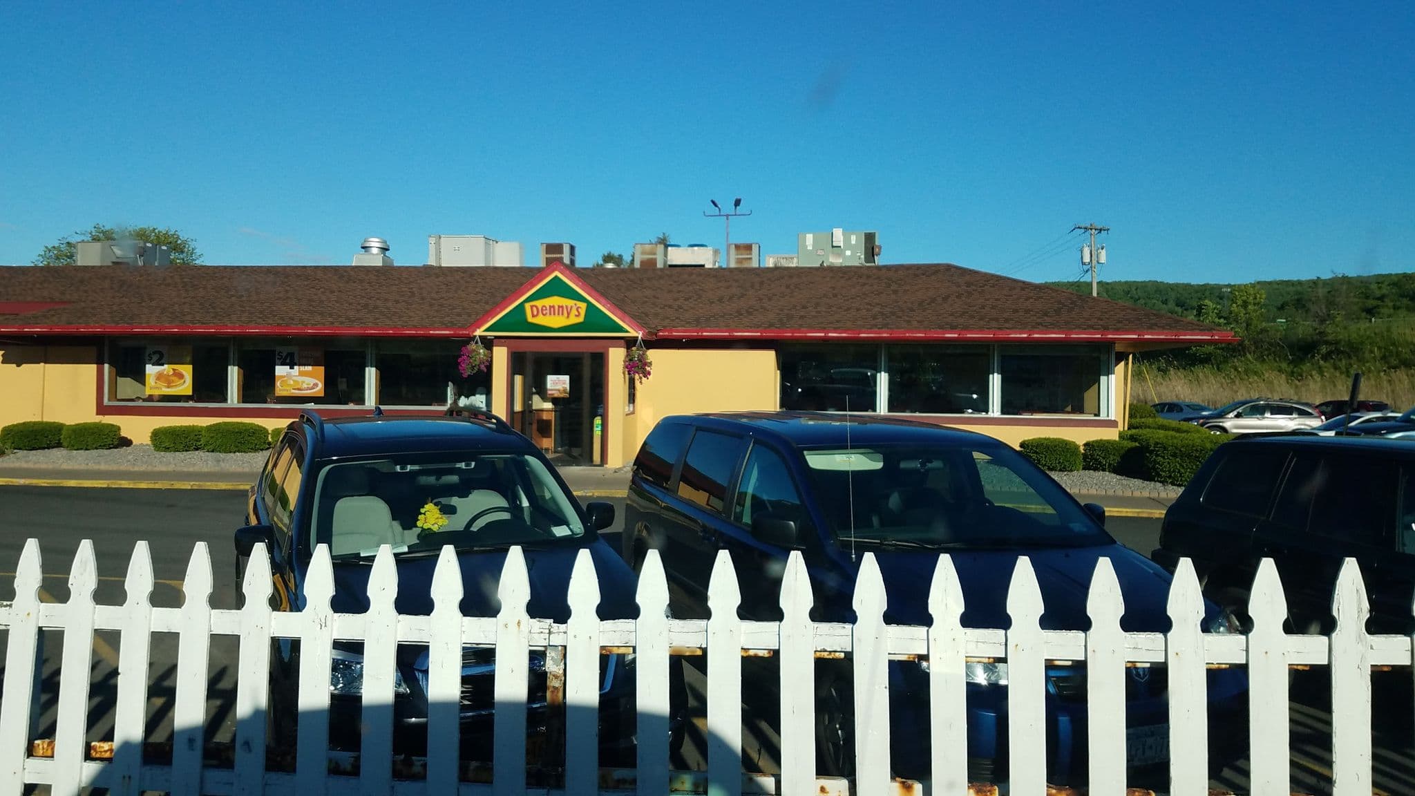 Street view near Budget Inn, Herkimer — © jbthemilker (CC BY-SA · Mapillary)