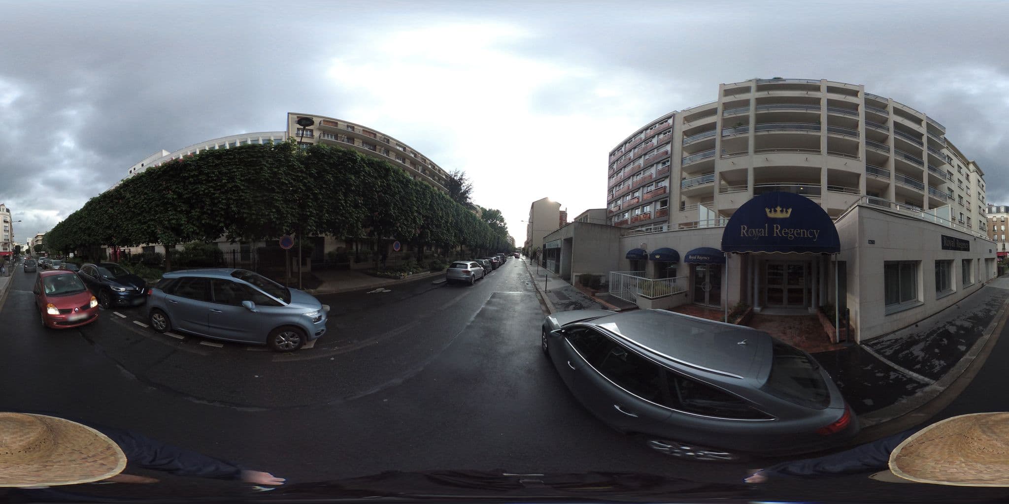 Street view near Royal Regency, Vincennes — © geovelo (CC BY-SA · Mapillary)
