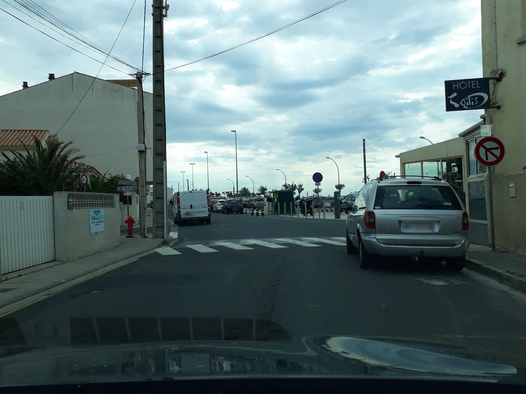 Street view near Le Voilis, Agde — © df45 (CC BY-SA · Mapillary)