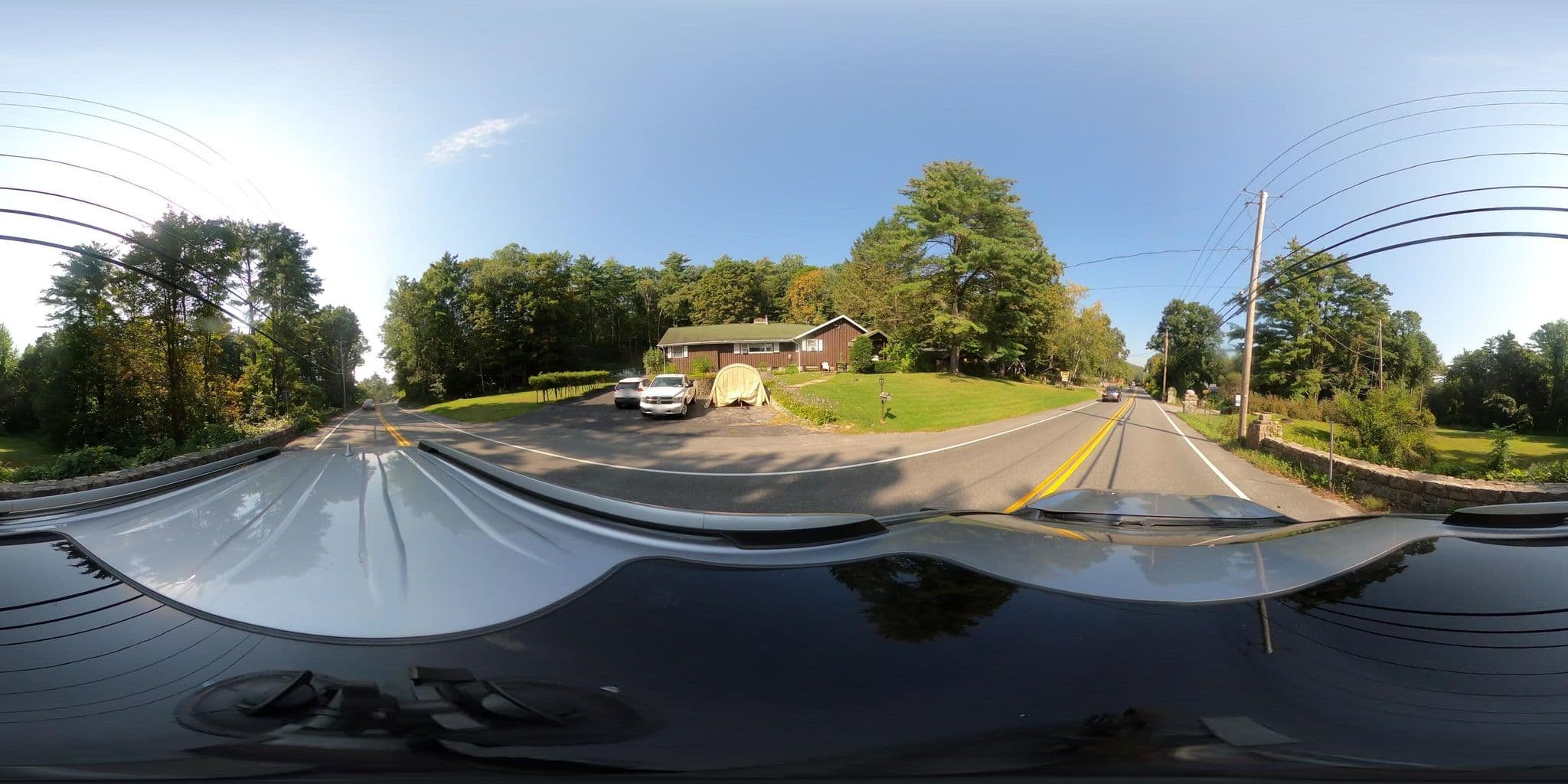 Street view near Amber Lantern, Queensbury — © giblet (CC BY-SA · Mapillary)