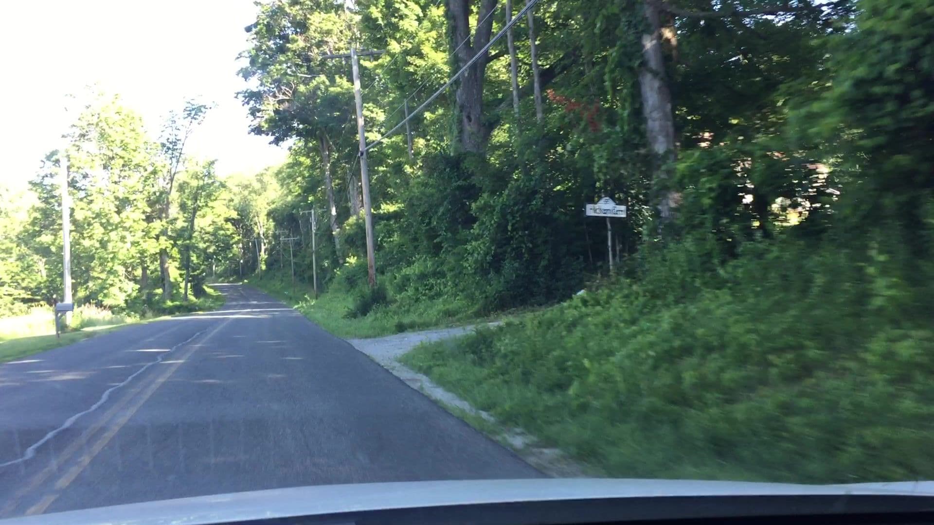 Street view near Hume Lake Christian Camps, Housatonic — © lvl5 (CC BY-SA · Mapillary)