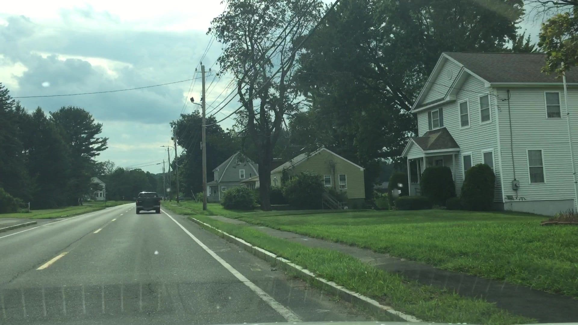 Street view near Sumi, Westfield — © lvl5 (CC BY-SA · Mapillary)