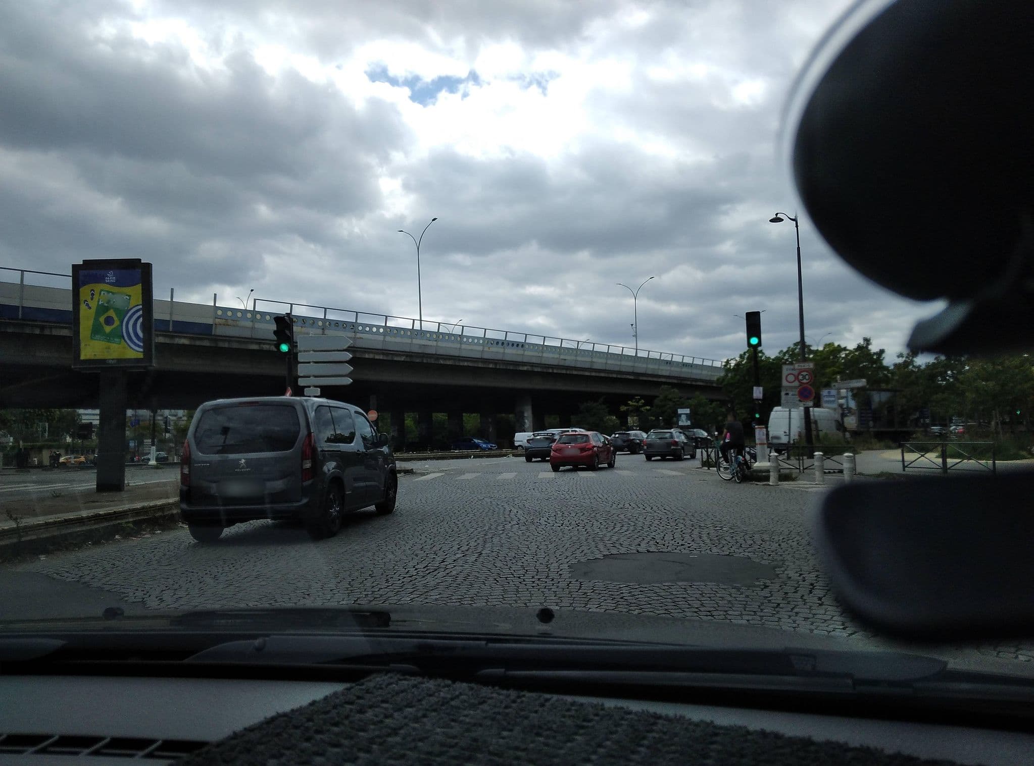 Street view near B&b Hôtel, Pantin — © didoudidi77 (CC BY-SA · Mapillary)