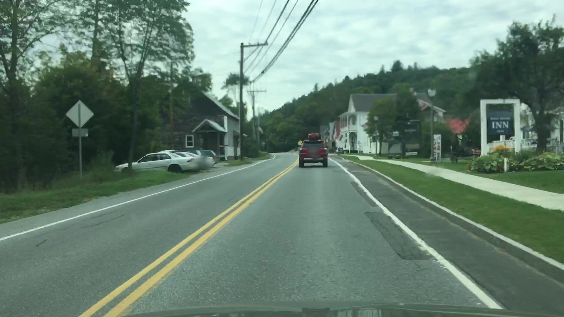 Street view near The West Dover Inn, Townshend — © lvl5 (CC BY-SA · Mapillary)