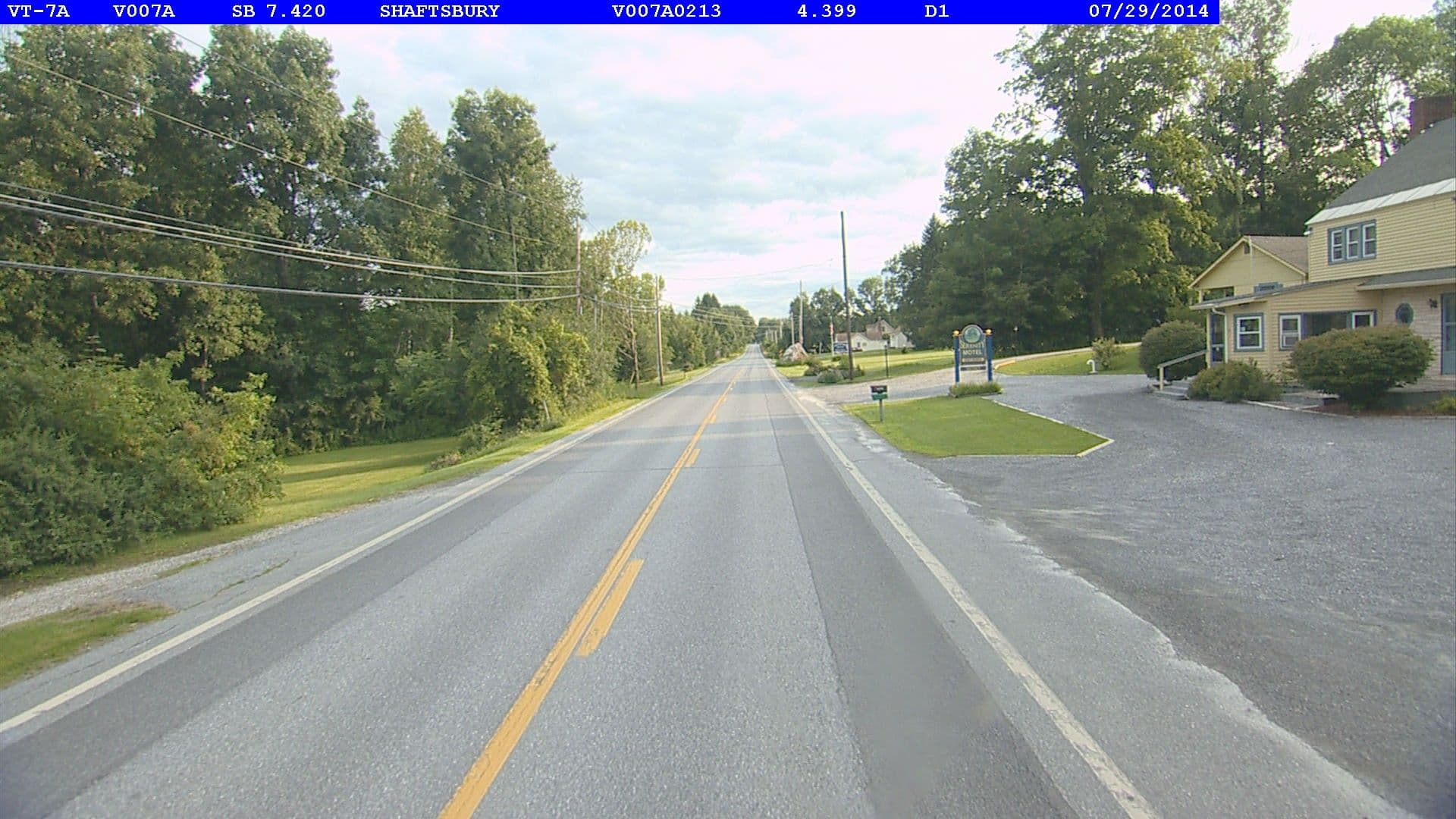Street view near Serenity Motel, North Bennington — © vtrans_row (CC BY-SA · Mapillary)