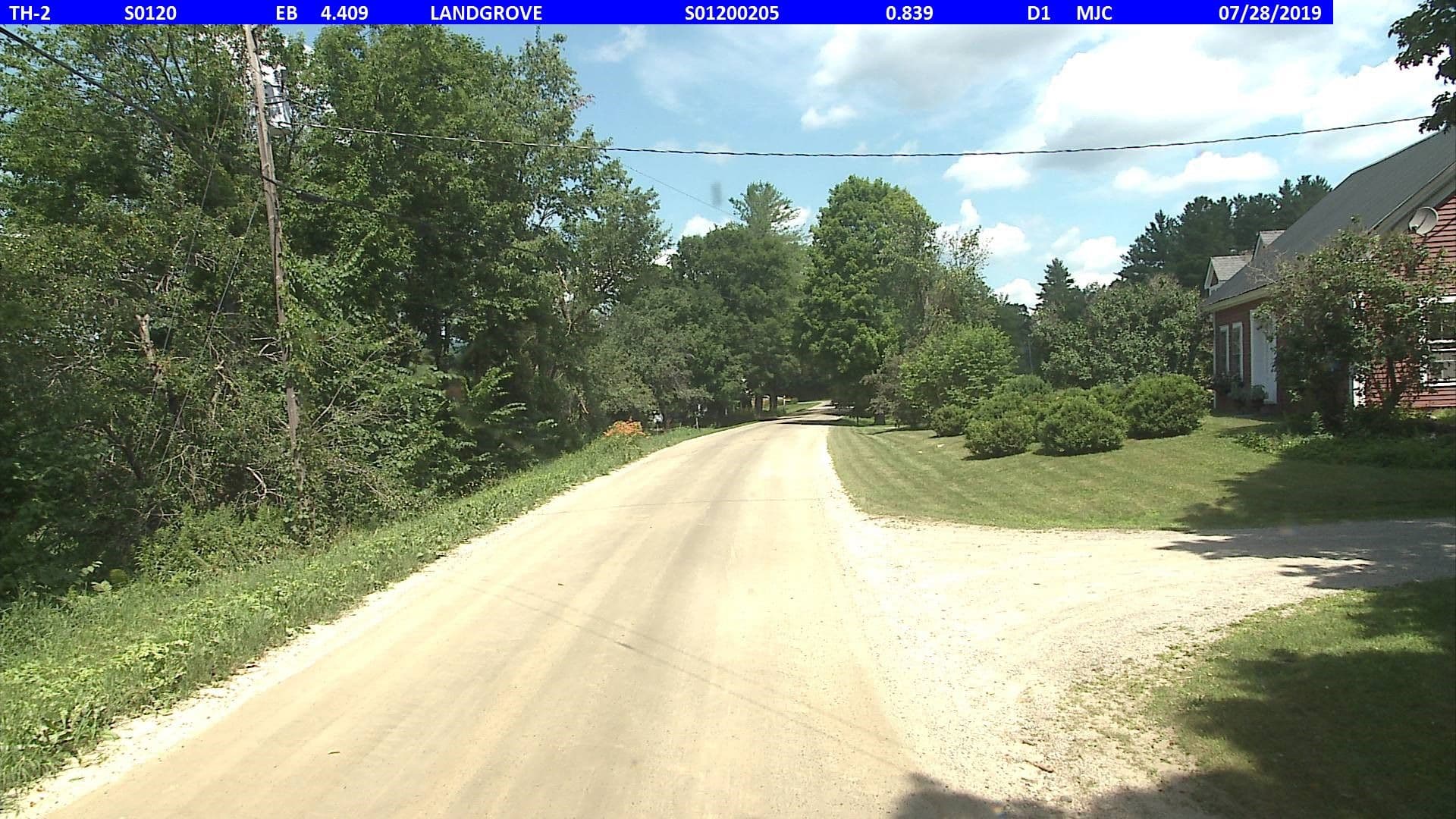 Street view near Landgrove Inn, Danby — © vtrans_row (CC BY-SA · Mapillary)