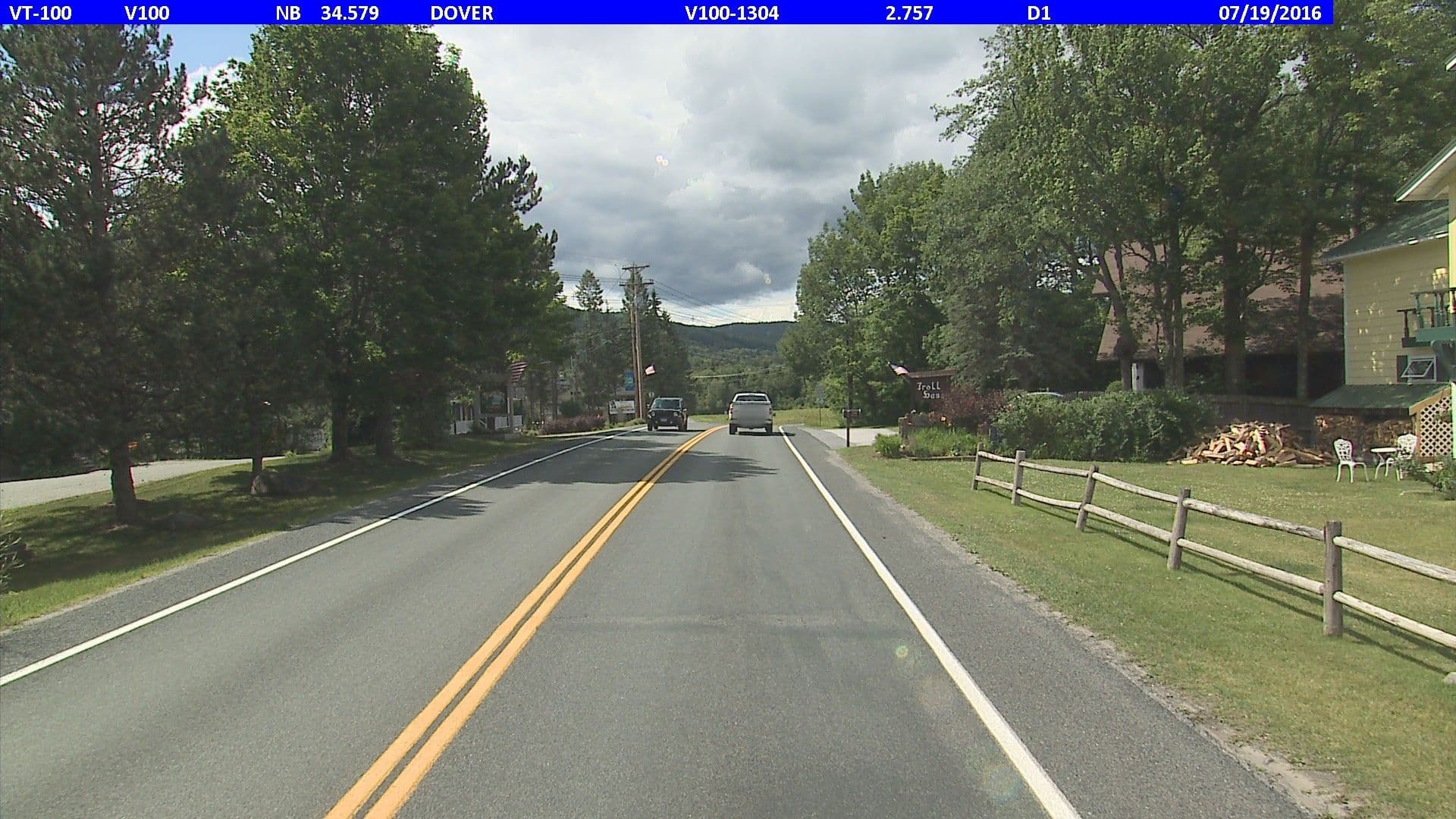 Street view near Grey Ghost Inn, Townshend — © vtrans_row (CC BY-SA · Mapillary)