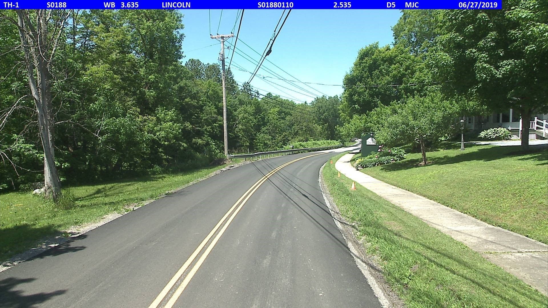 Street view near The Old Hotel, Starksboro — © vtrans_row (CC BY-SA · Mapillary)