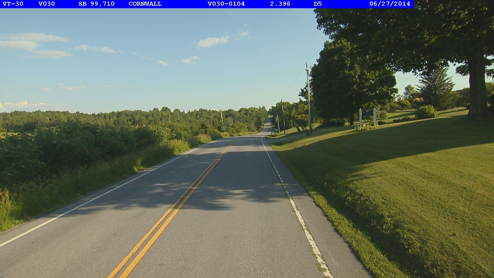Street view near Willow and Lotus Bed & Breakfast, Middlebury (village) — © vtrans_row (CC BY-SA · Mapillary)