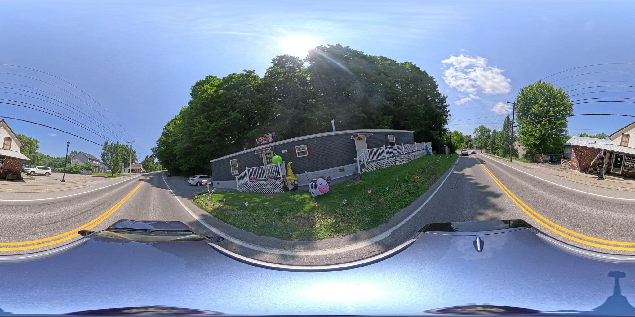 Street view near Milliken's, Essex Junction — © ezekielf (CC BY-SA · Mapillary)