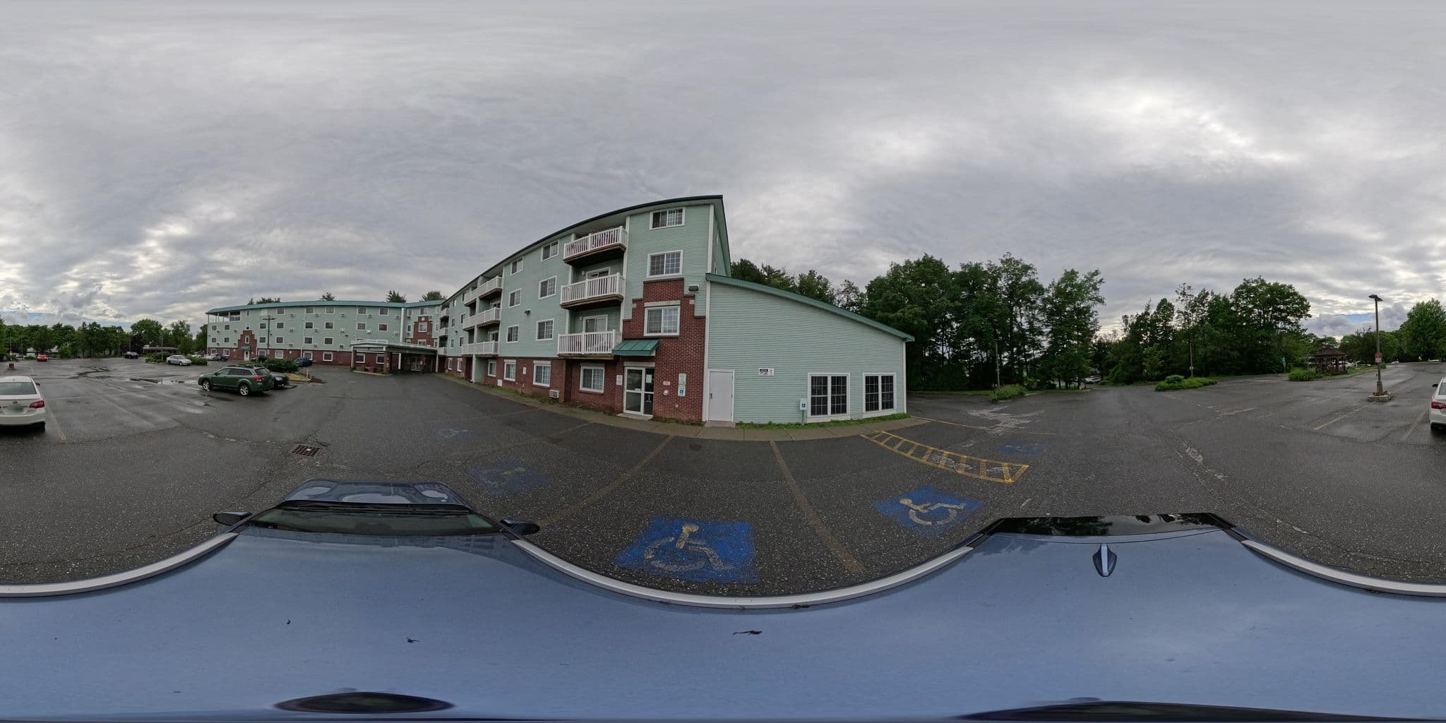 Street view near Handy Suites Hotel Essex, Essex Junction — © ezekielf (CC BY-SA · Mapillary)