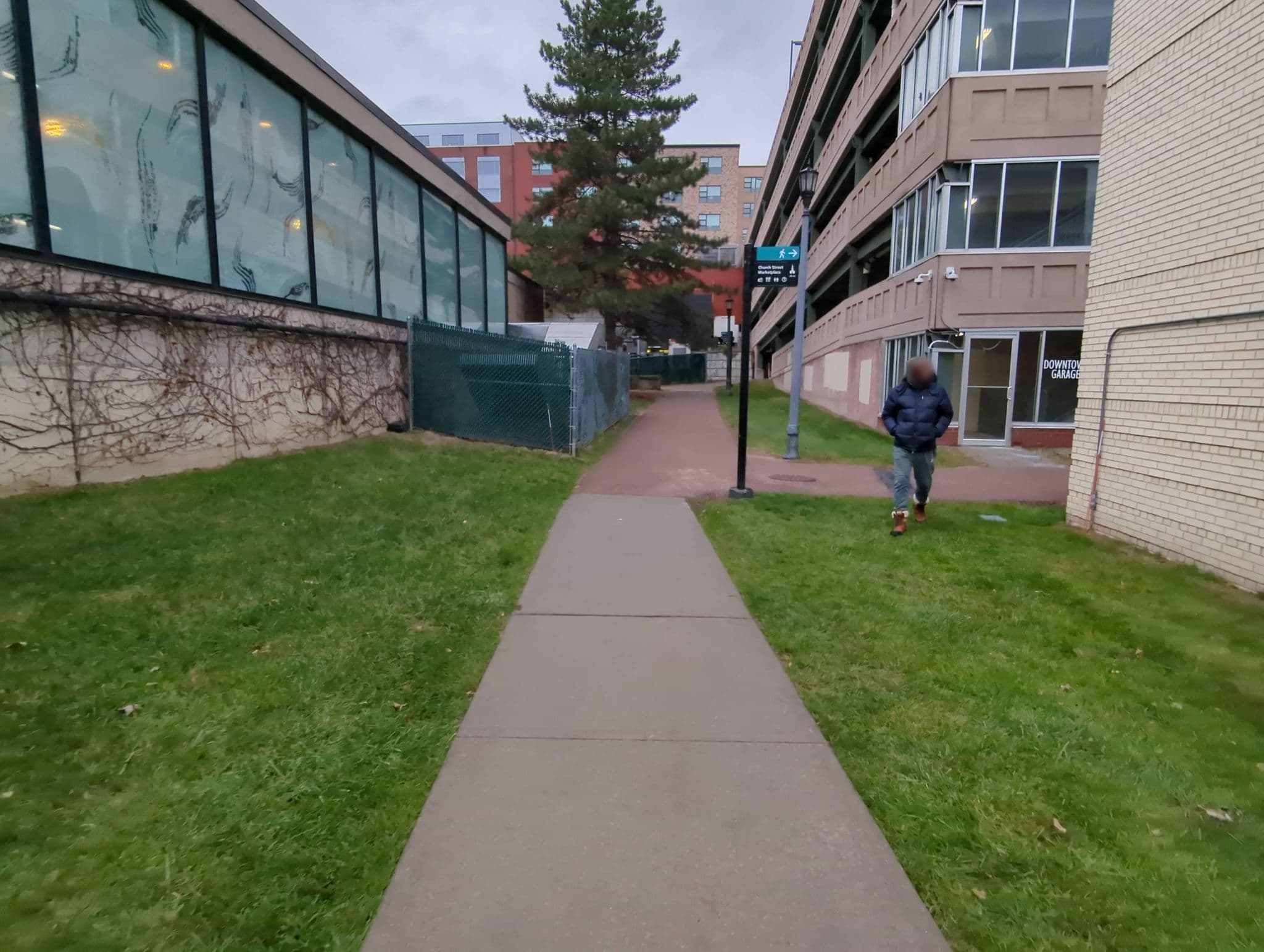 Street view near Hilton Pool, Winooski — © ezekielf (CC BY-SA · Mapillary)