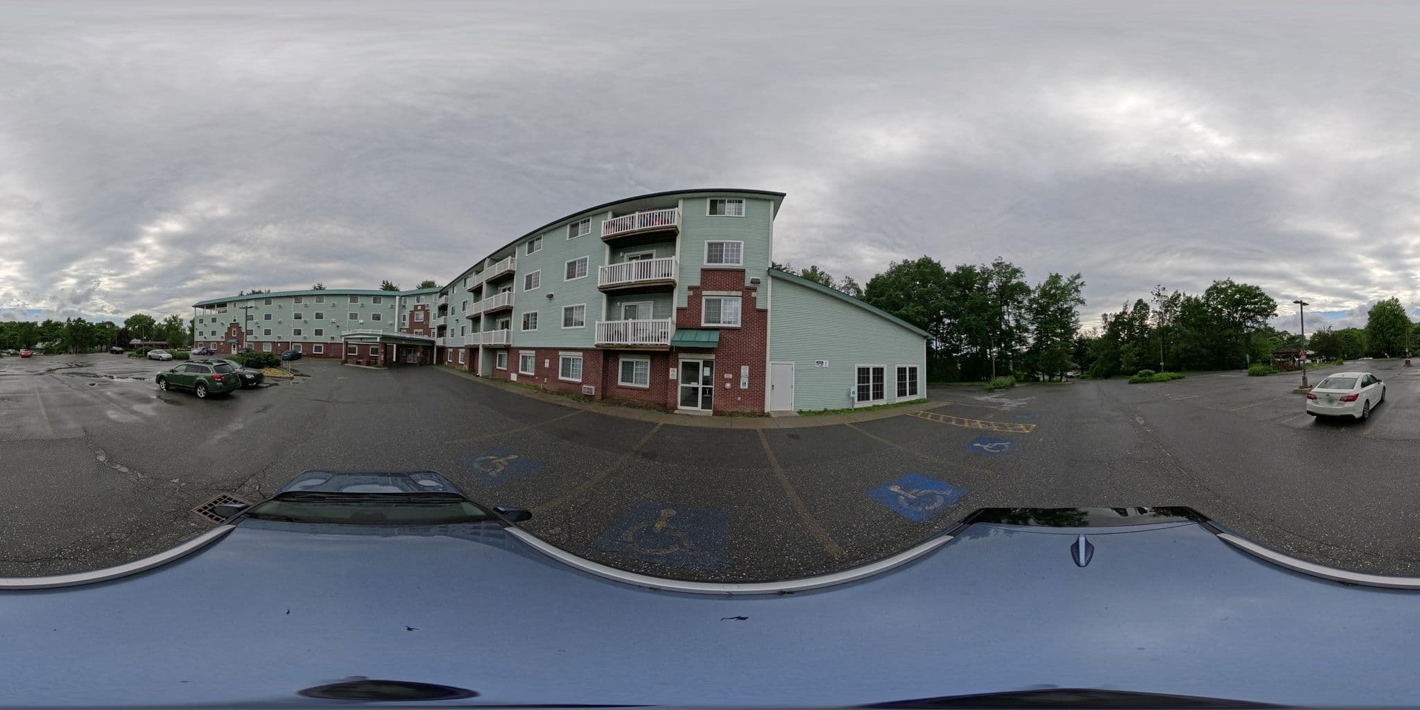 Street view near Baymont by Wyndham Essex Burlington Area, Essex Junction — © ezekielf (CC BY-SA · Mapillary)