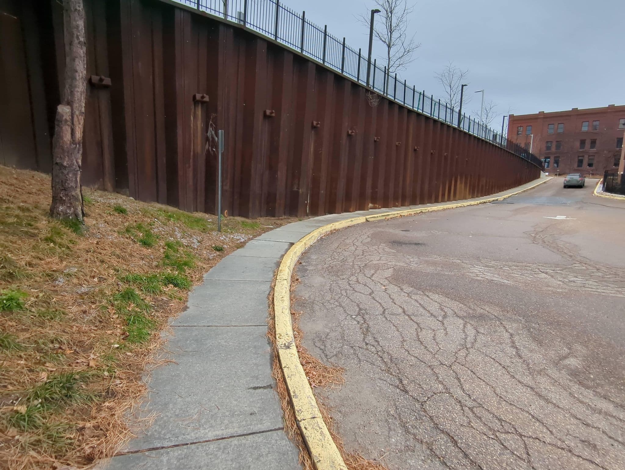 Street view near Hilton Jacuzzi, Winooski — © ezekielf (CC BY-SA · Mapillary)