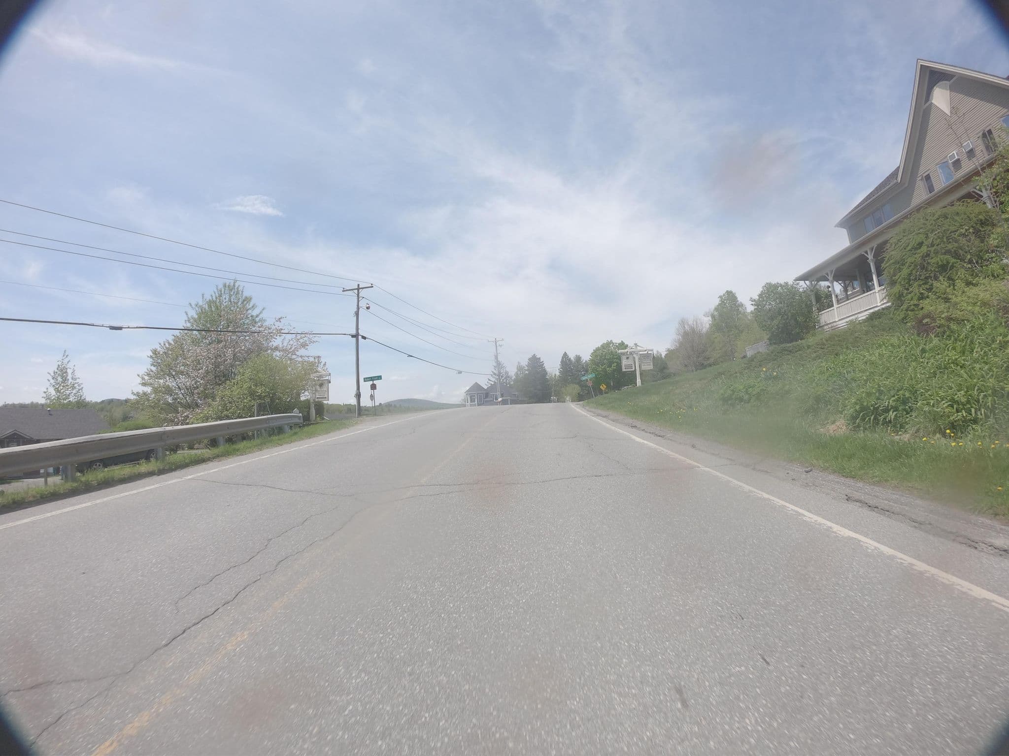 Street view near WilloughVale Inn and Cottages, Lyndonville — © pfbreton (CC BY-SA · Mapillary)