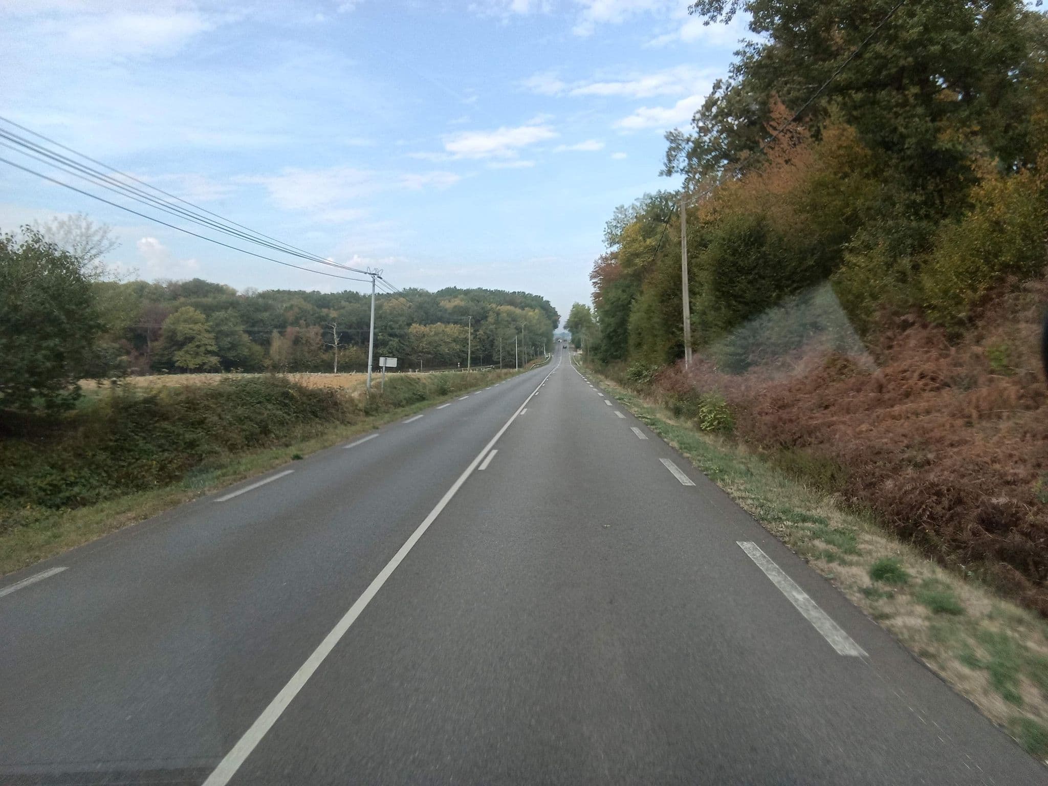 Street view near Hôtel Barbier des Bois, Louhans — © mprins (CC BY-SA · Mapillary)
