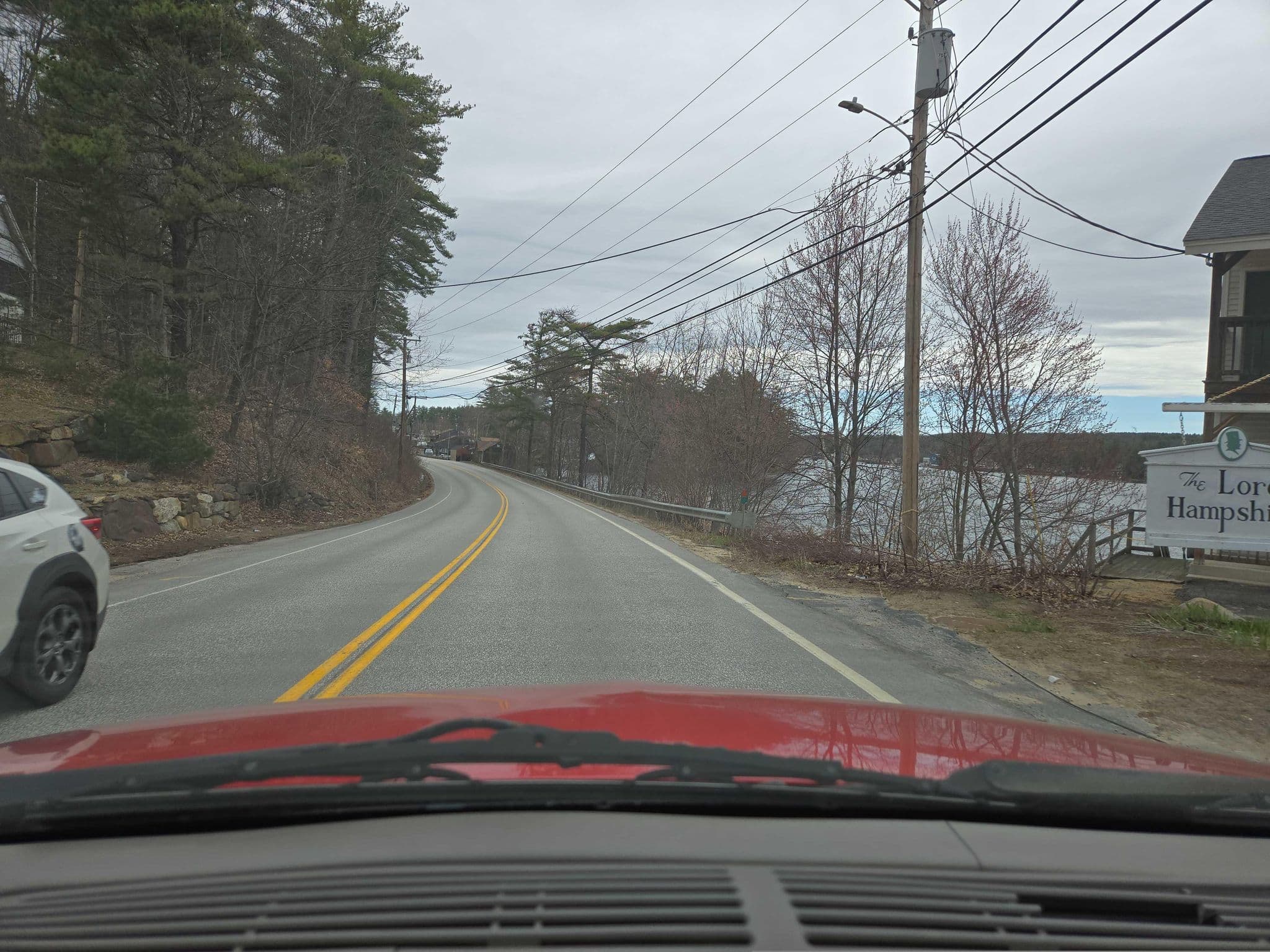 Street view near Lord Hampshire Motel & Cottage, Sanbornton — © radioguy993 (CC BY-SA · Mapillary)