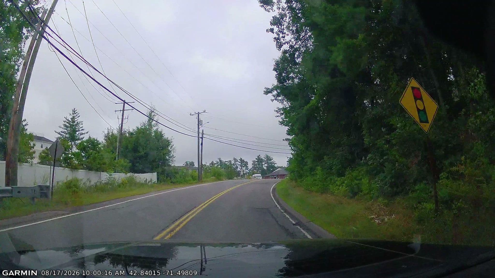 Street view near Fairfield Inn Nashua Merrimack, Litchfield — © Lanka6359 (CC BY-SA · Mapillary)