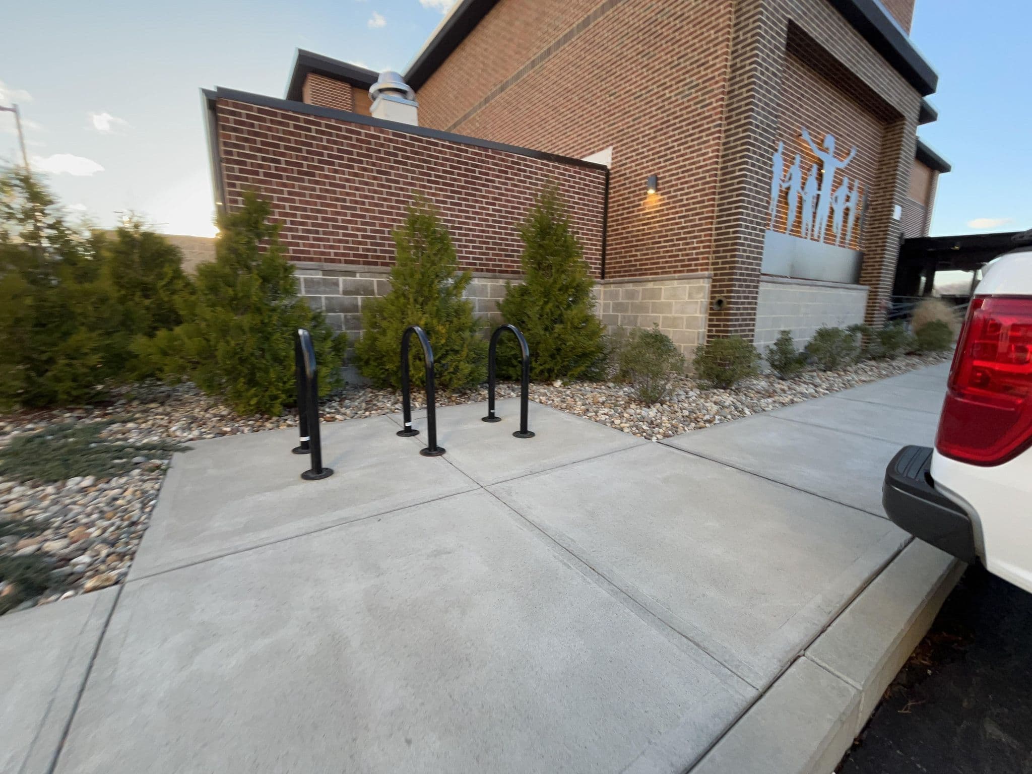 Street view near Aloft Hotel, Framingham — © Lanka6359 (CC BY-SA · Mapillary)