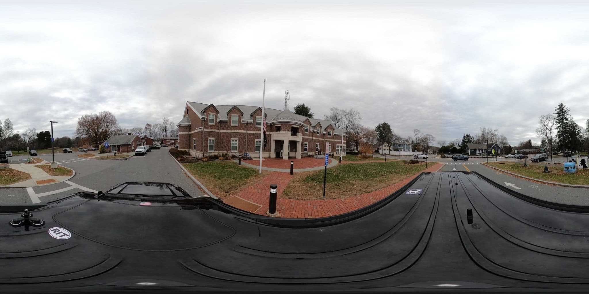 Street view near 69, Wellesley — © Wellesley360 (CC BY-SA · Mapillary)