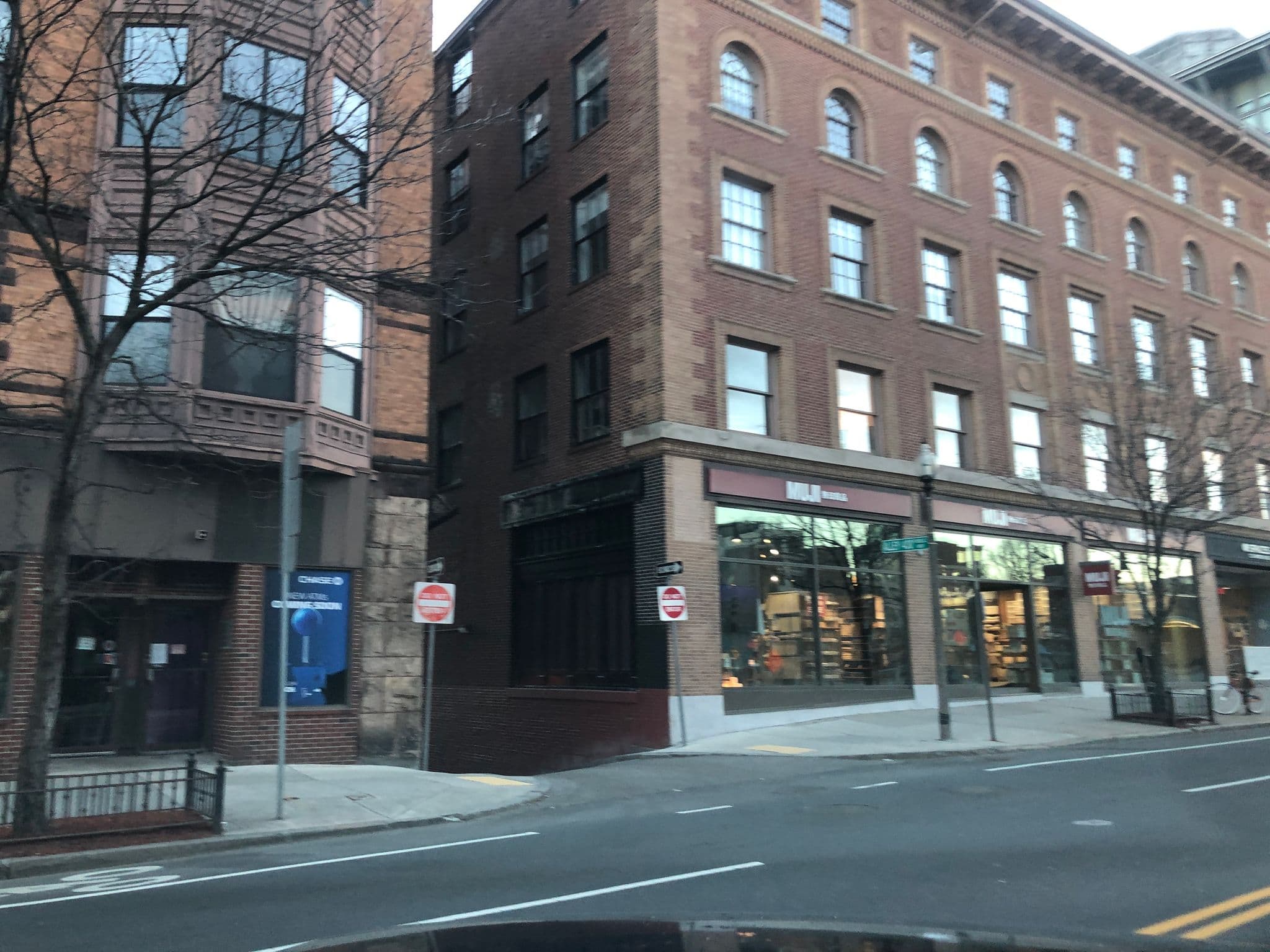 Street view near Clio, Back Bay — © burkco297 (CC BY-SA · Mapillary)