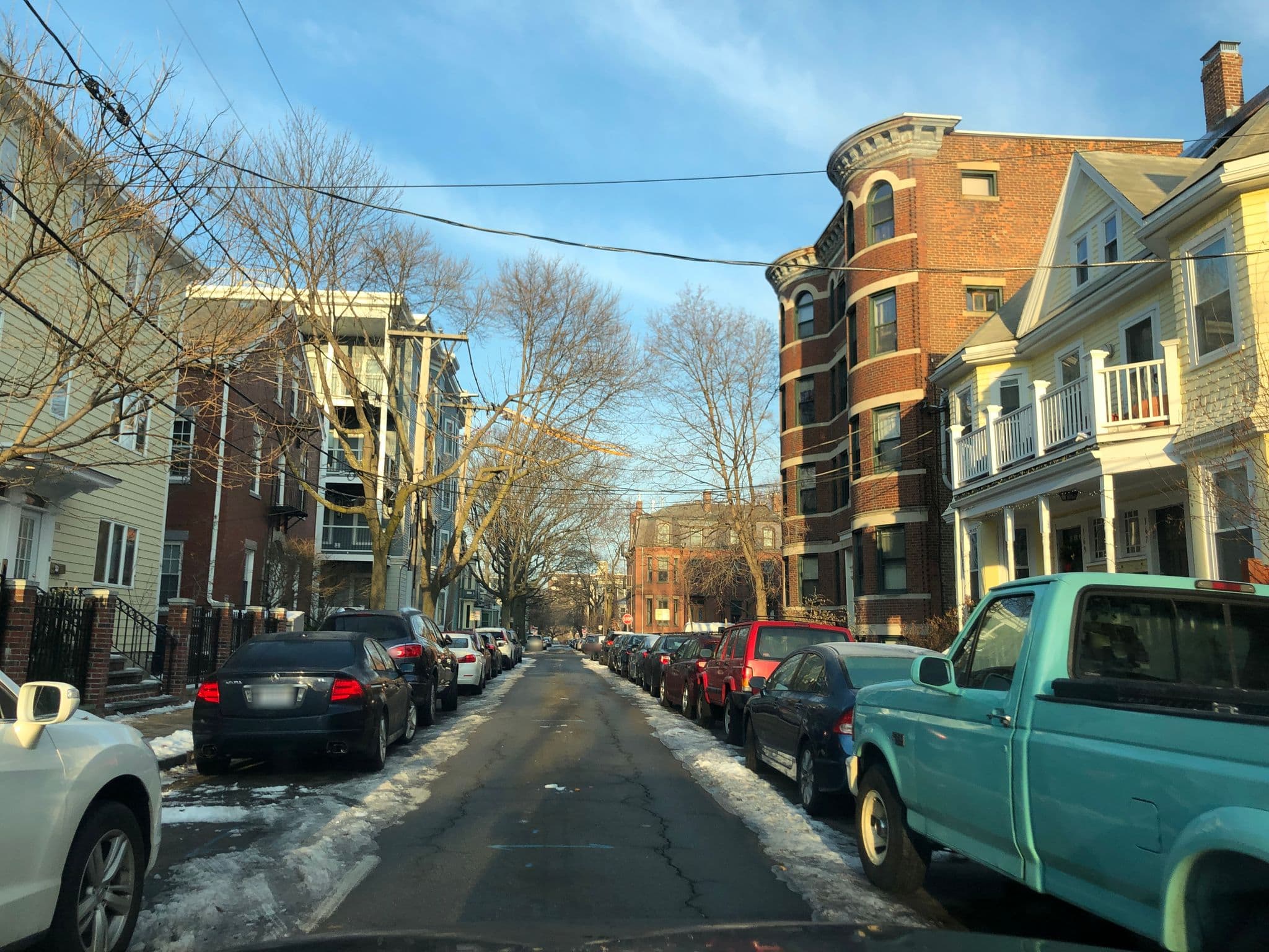 Street view near Central Squeeze, Cambridgeport — © burkco297 (CC BY-SA · Mapillary)