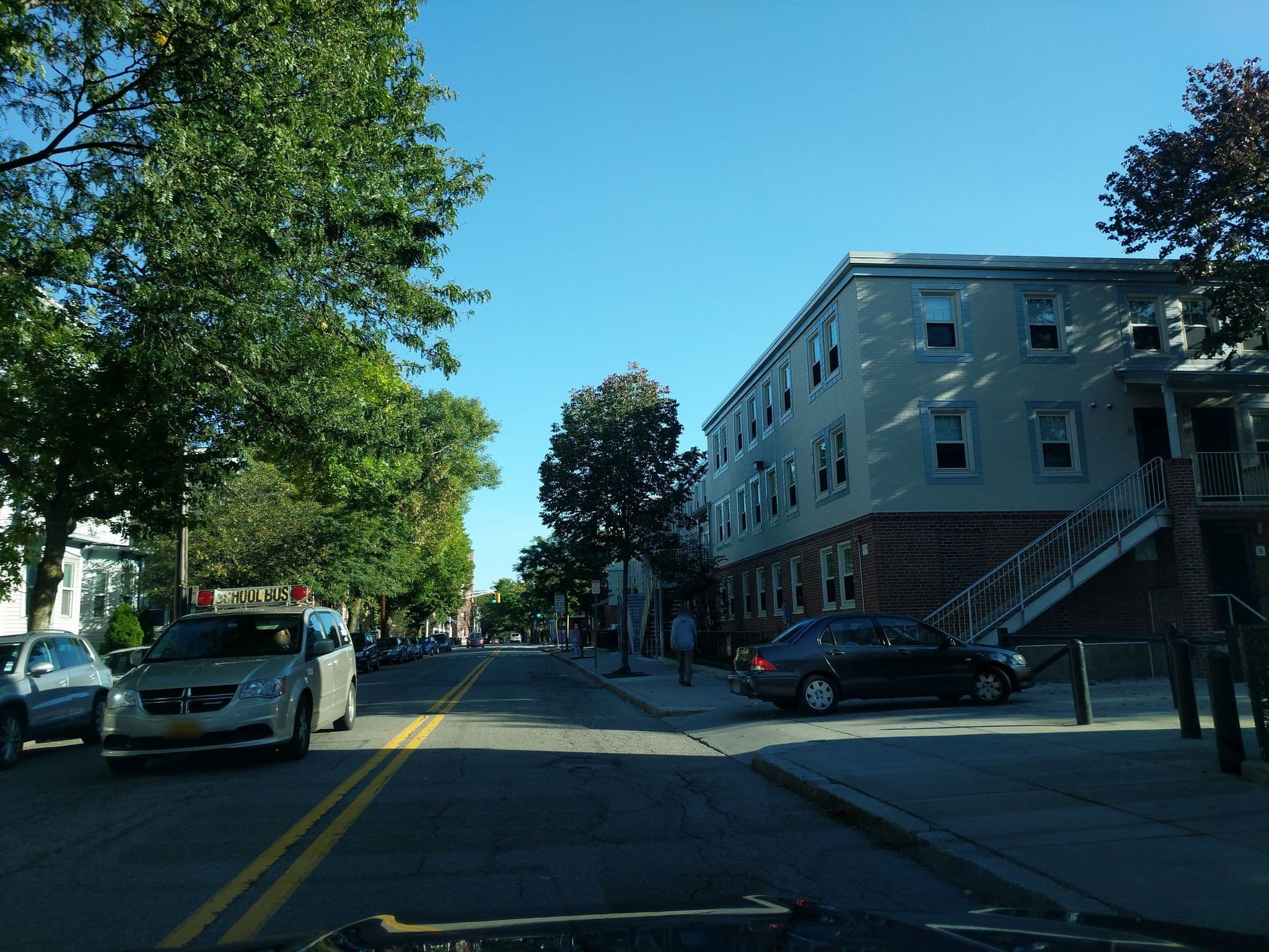 Street view near Windsor St, Kendall Square — © lxmbos2 (CC BY-SA · Mapillary)