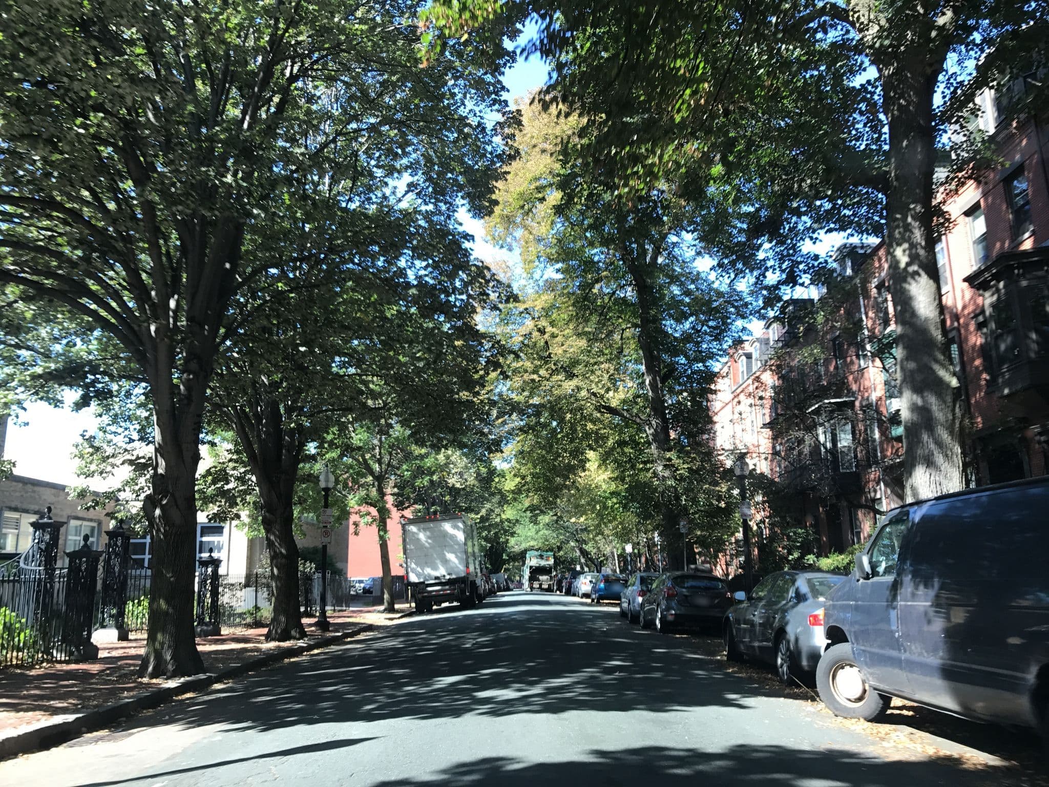 Street view near Caj Guest House Worcester Street, Roxbury Crossing — © lxmbos5 (CC BY-SA · Mapillary)