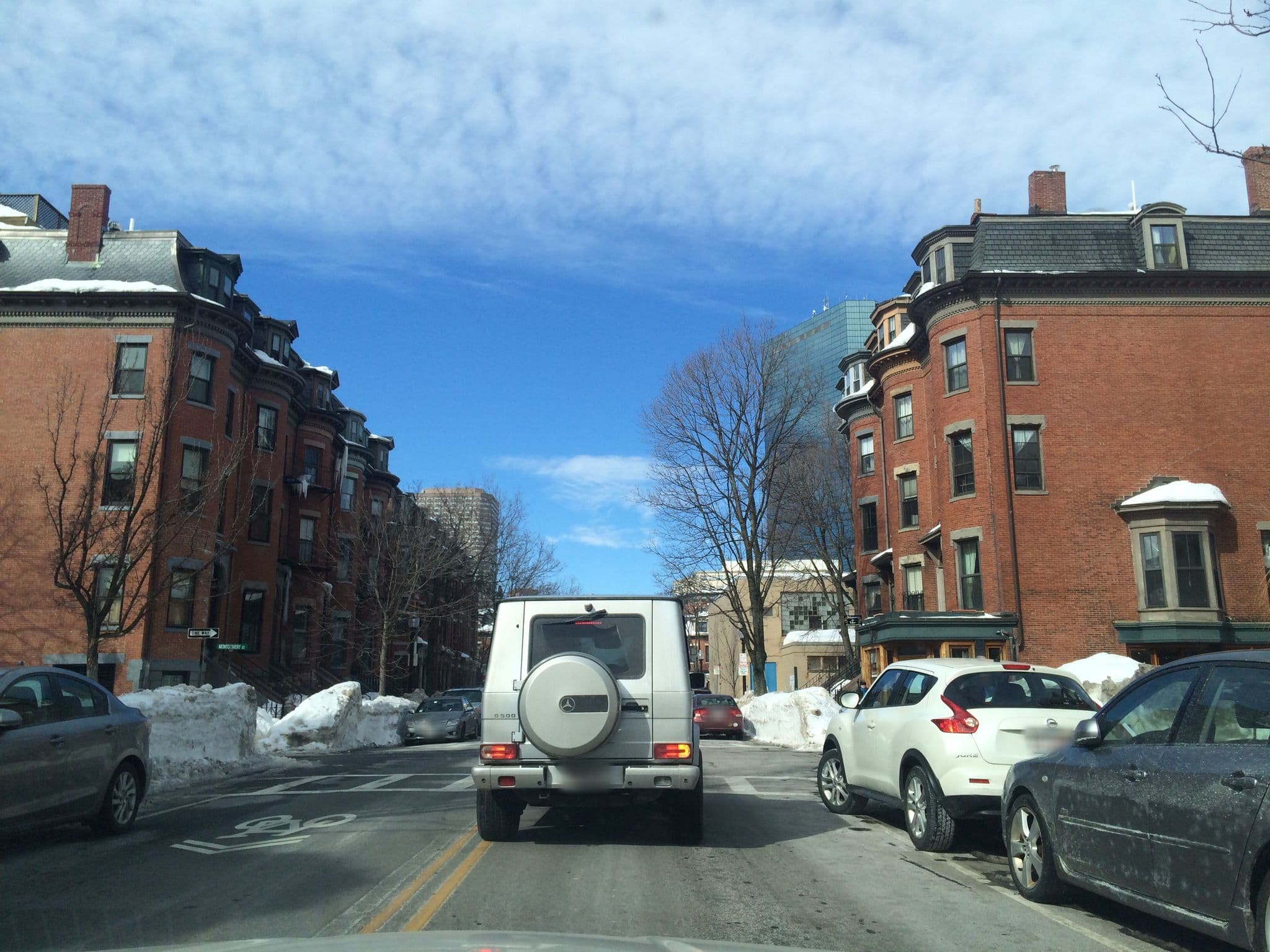 Street view near Watkins Guesthouse, Back Bay — © evanmula (CC BY-SA · Mapillary)