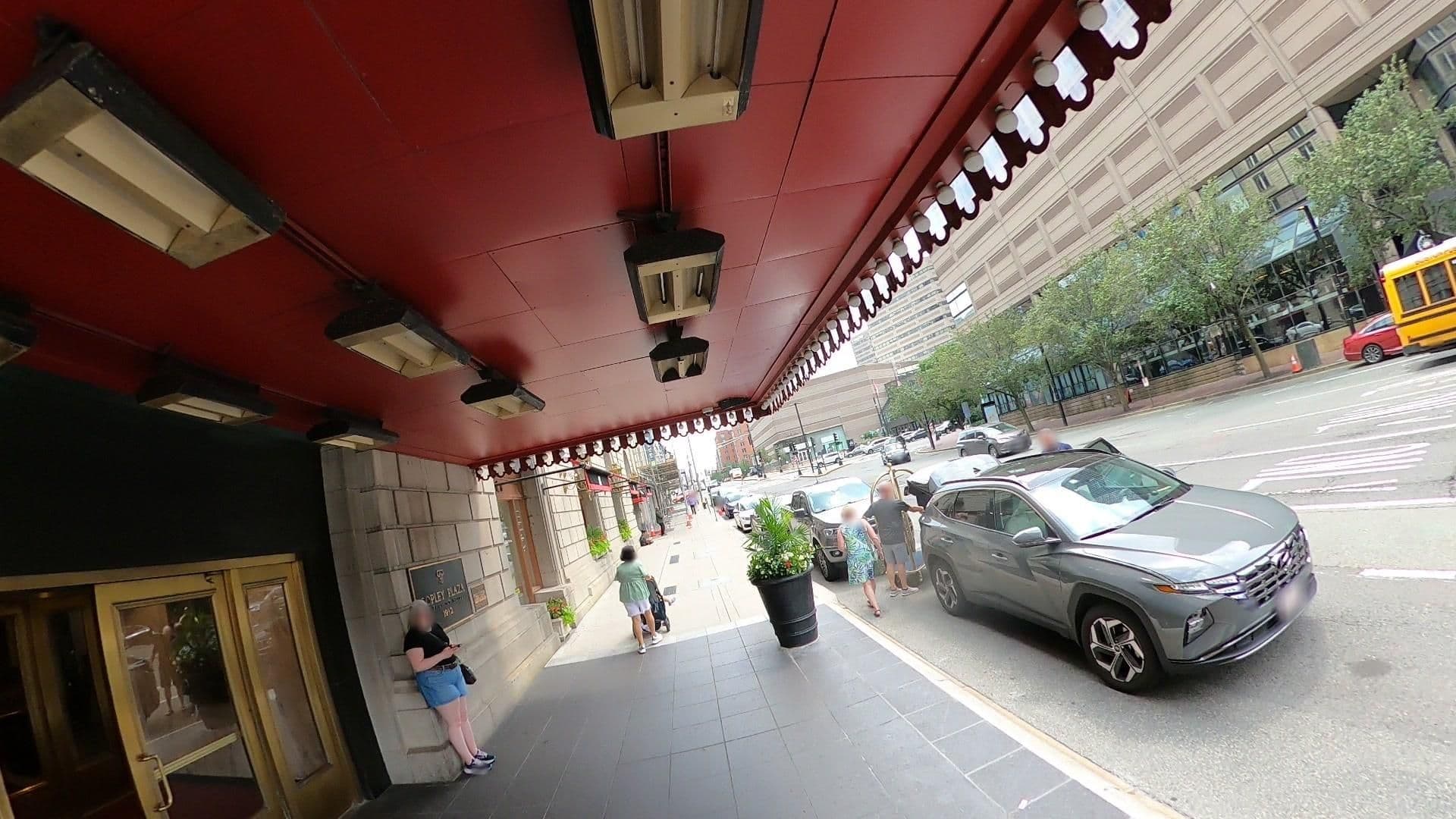 Street view near The Swimming Pool, Back Bay — © mitchkell (CC BY-SA · Mapillary)