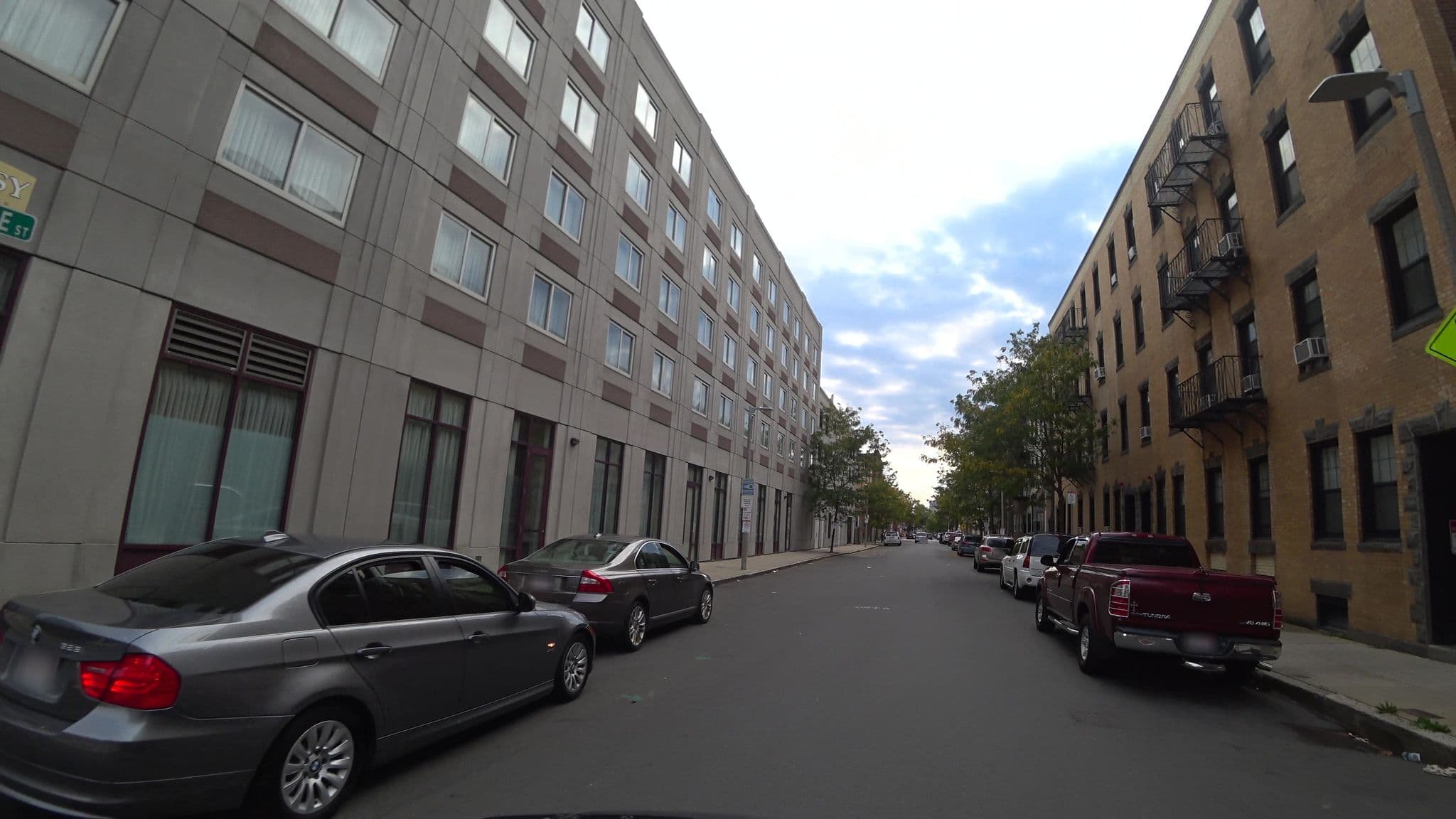 Street view near Embassy Suites by Hilton, Jeffries Point — © lxmbos11 (CC BY-SA · Mapillary)