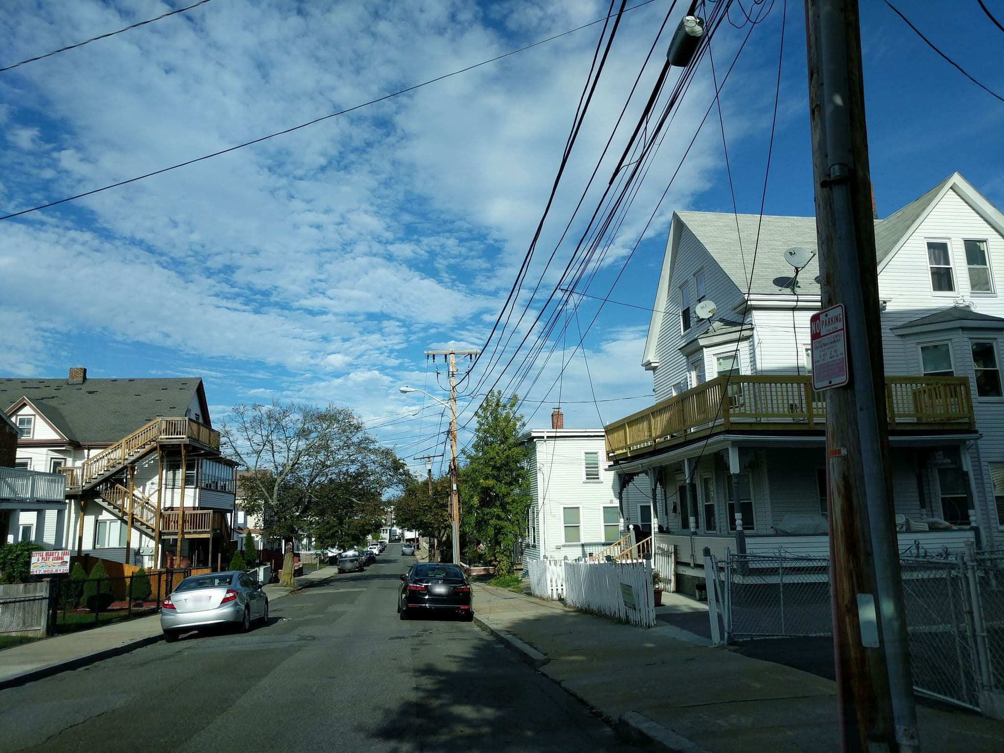 Street view near 15 Woodward street, Malden — © lxmbos2 (CC BY-SA · Mapillary)