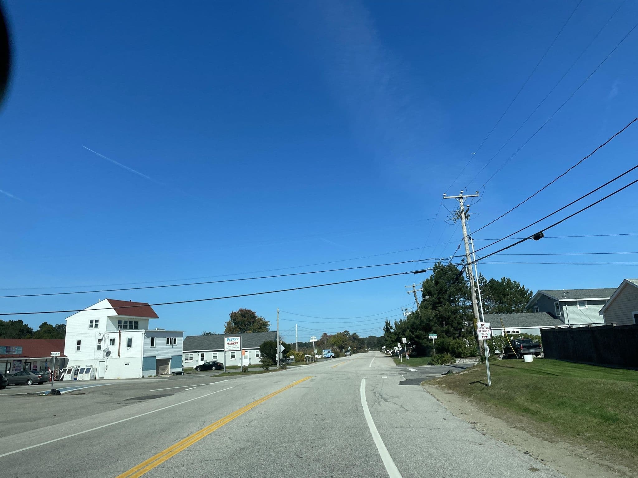 Street view near Atlantic Four Winds Cottages, Kittery Point — © batterystaple (CC BY-SA · Mapillary)