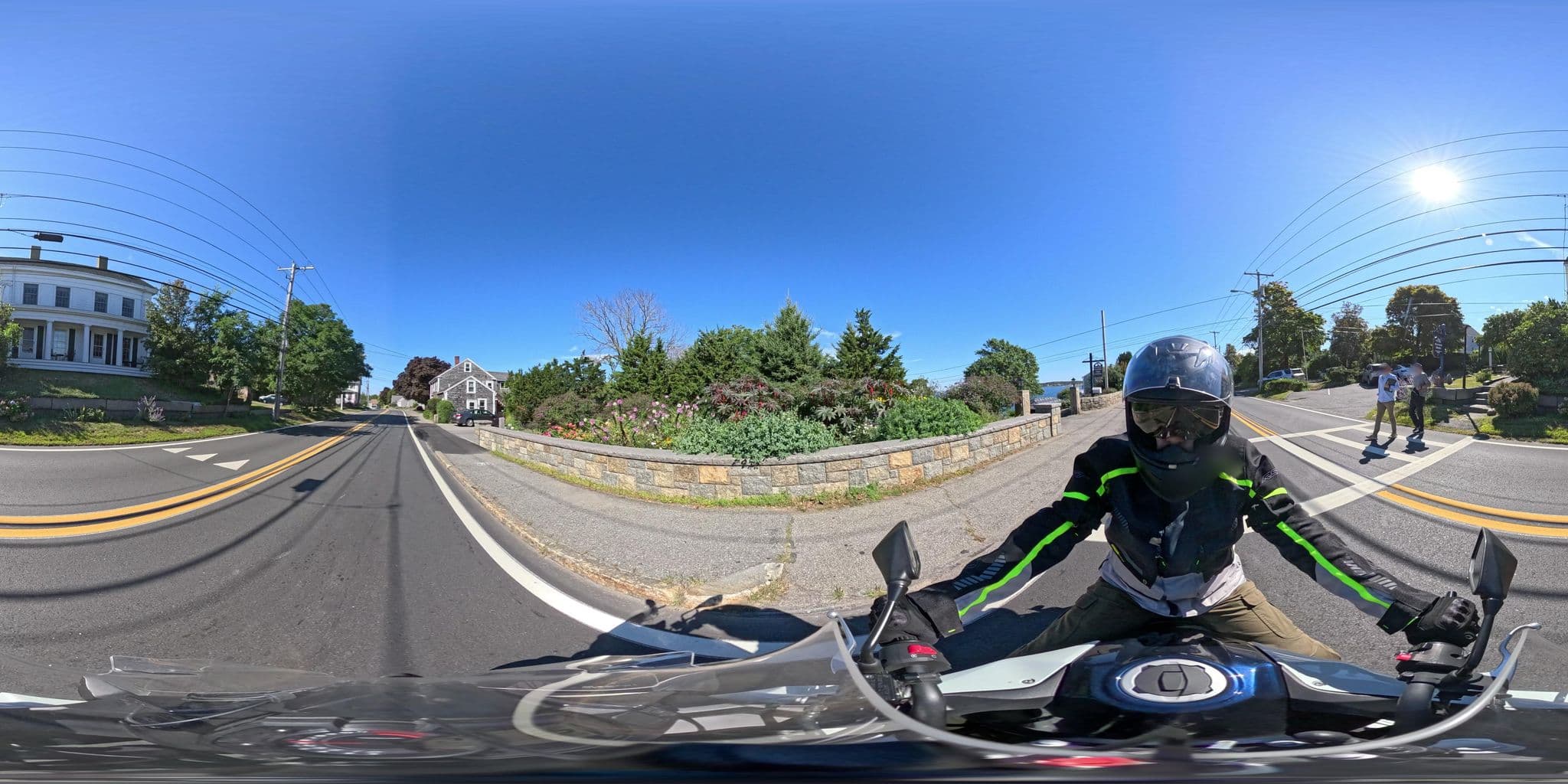 Street view near Bulfinch House, Gloucester — © Commonwealth360 (CC BY-SA · Mapillary)